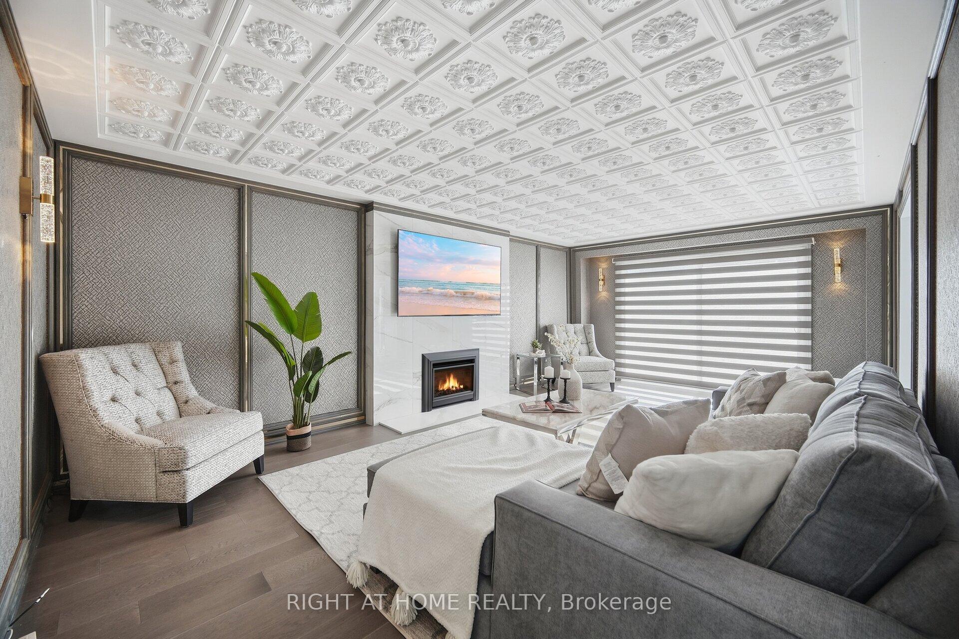 Photo 18 of 32 Colton Crescent S, Vaughan, Islington Woods — HOMEH