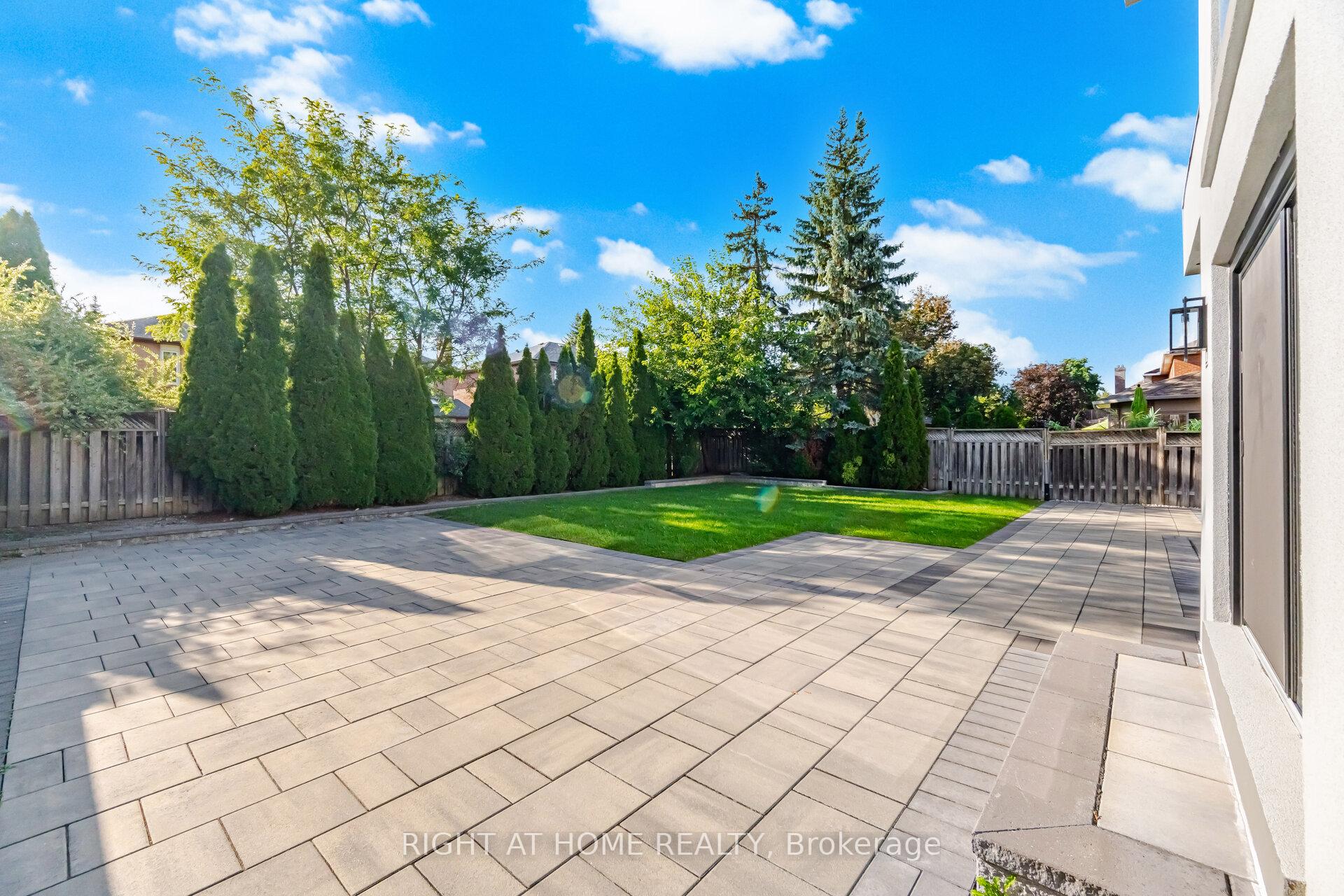 Photo 50 of 32 Colton Crescent S, Vaughan, Islington Woods — HOMEH
