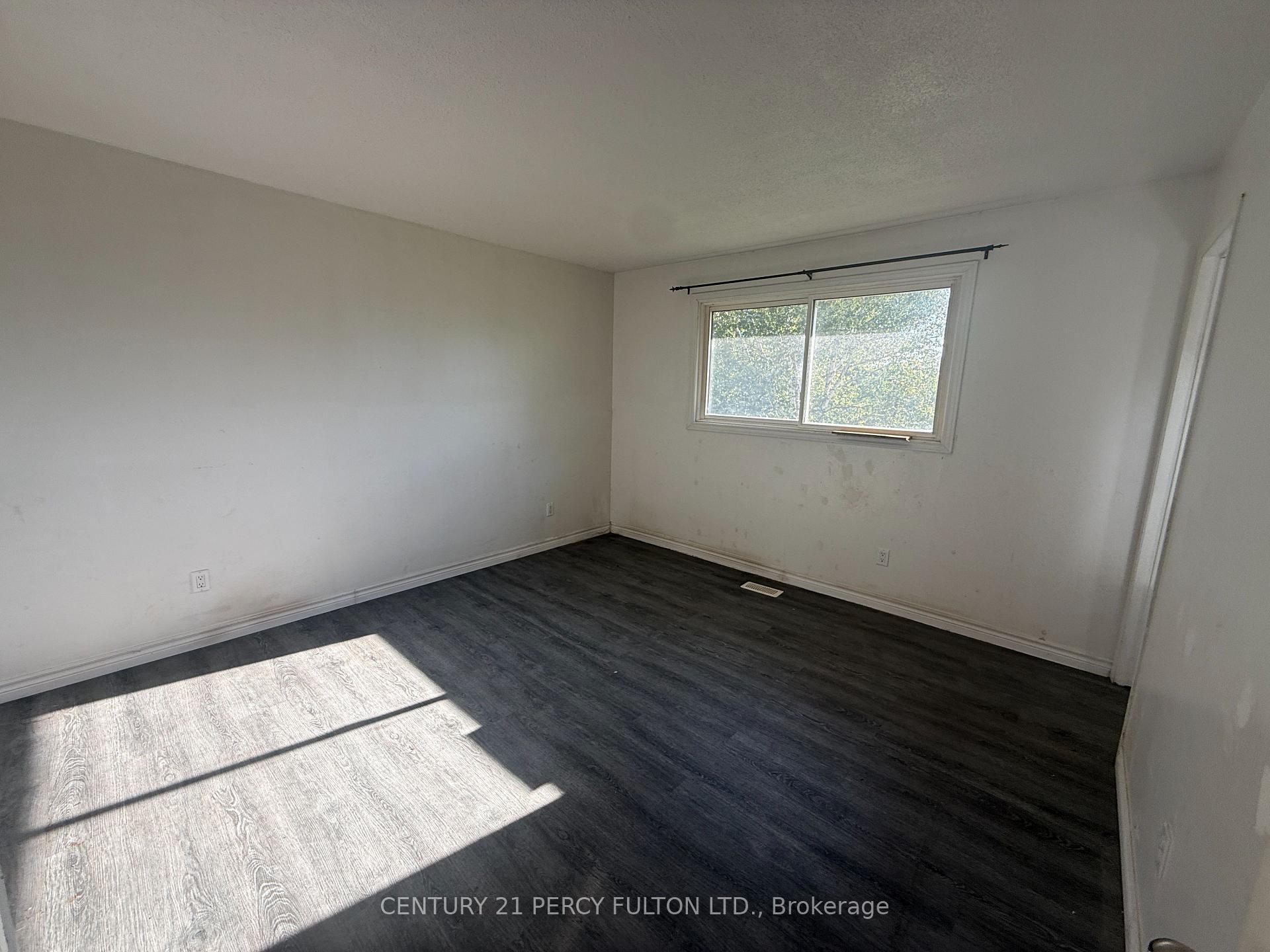 Photo 8 of 2623 County 5 Road, Prince Edward County, Sophiasburg Ward — HOMEH