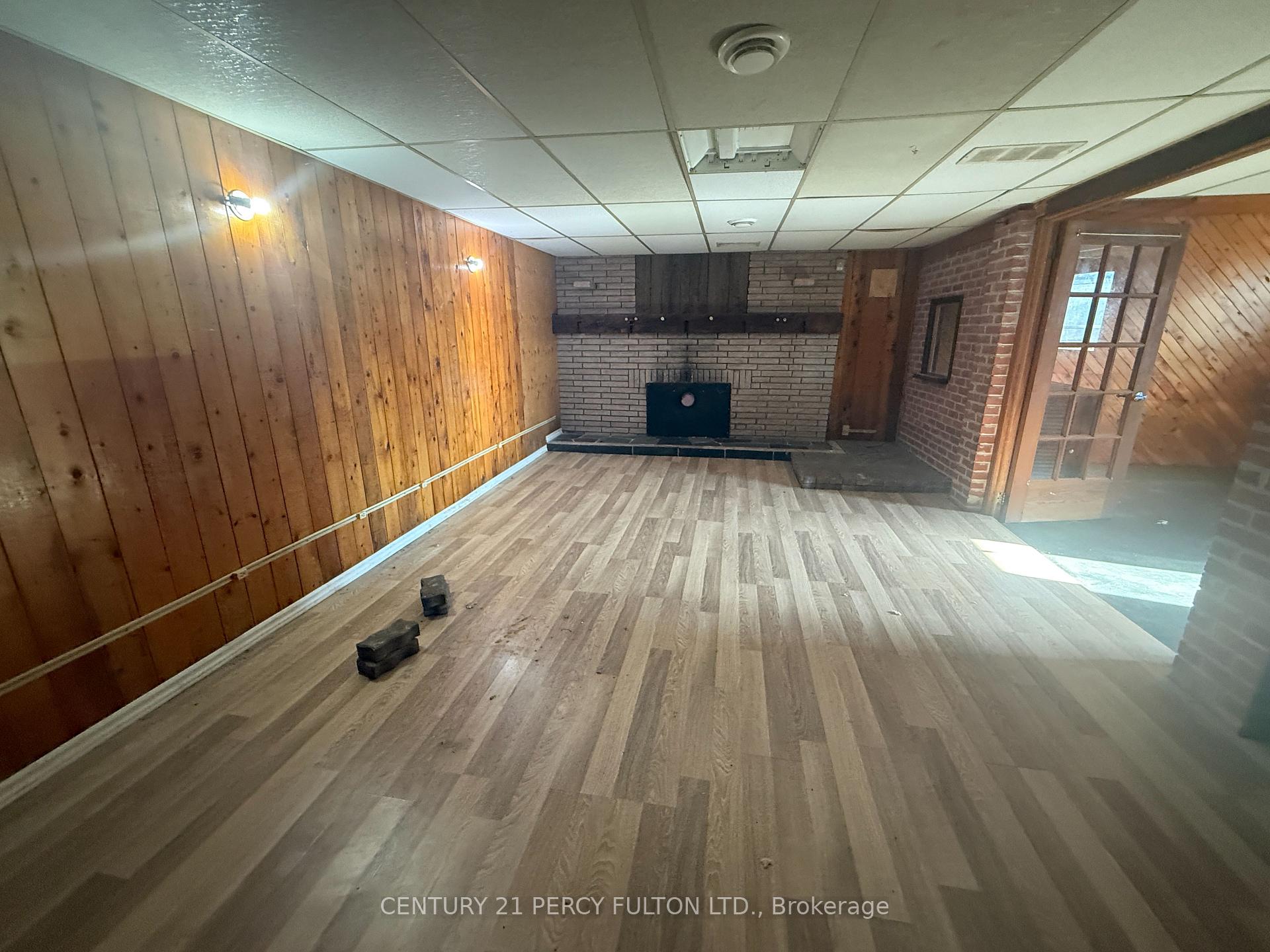 Photo 13 of 2623 County 5 Road, Prince Edward County, Sophiasburg Ward — HOMEH