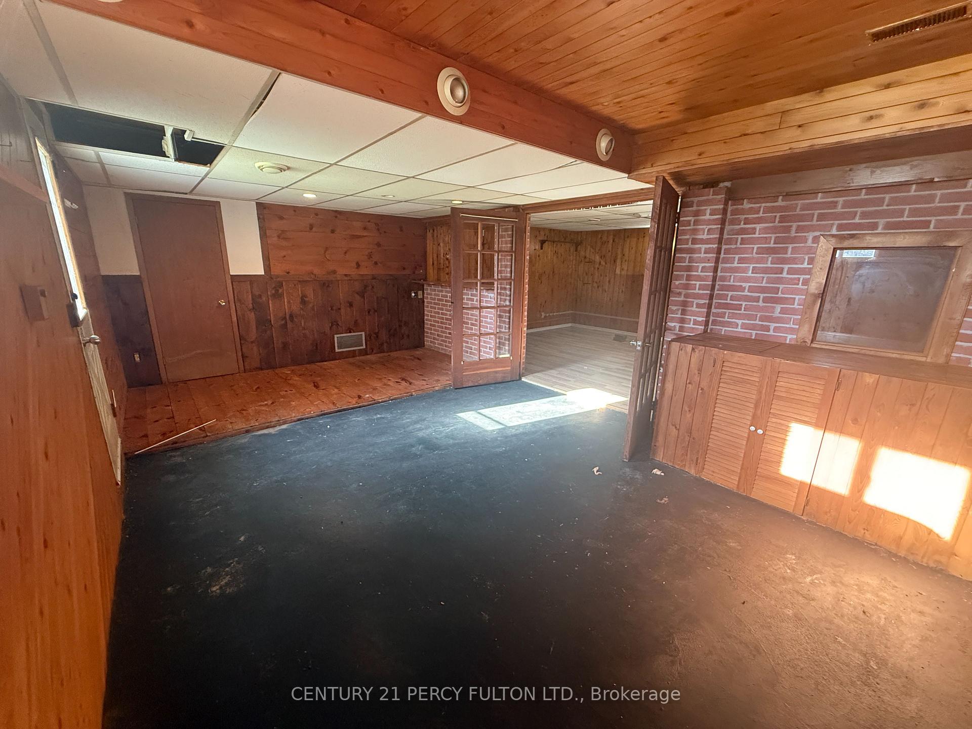 Photo 14 of 2623 County 5 Road, Prince Edward County, Sophiasburg Ward — HOMEH