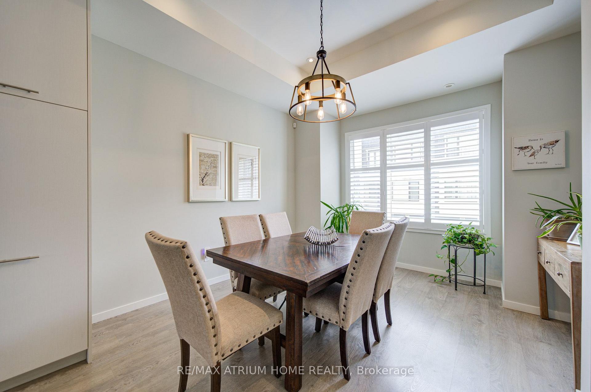 Photo 2 of 20 Genuine Lane, Richmond Hill, Doncrest — HOMEH