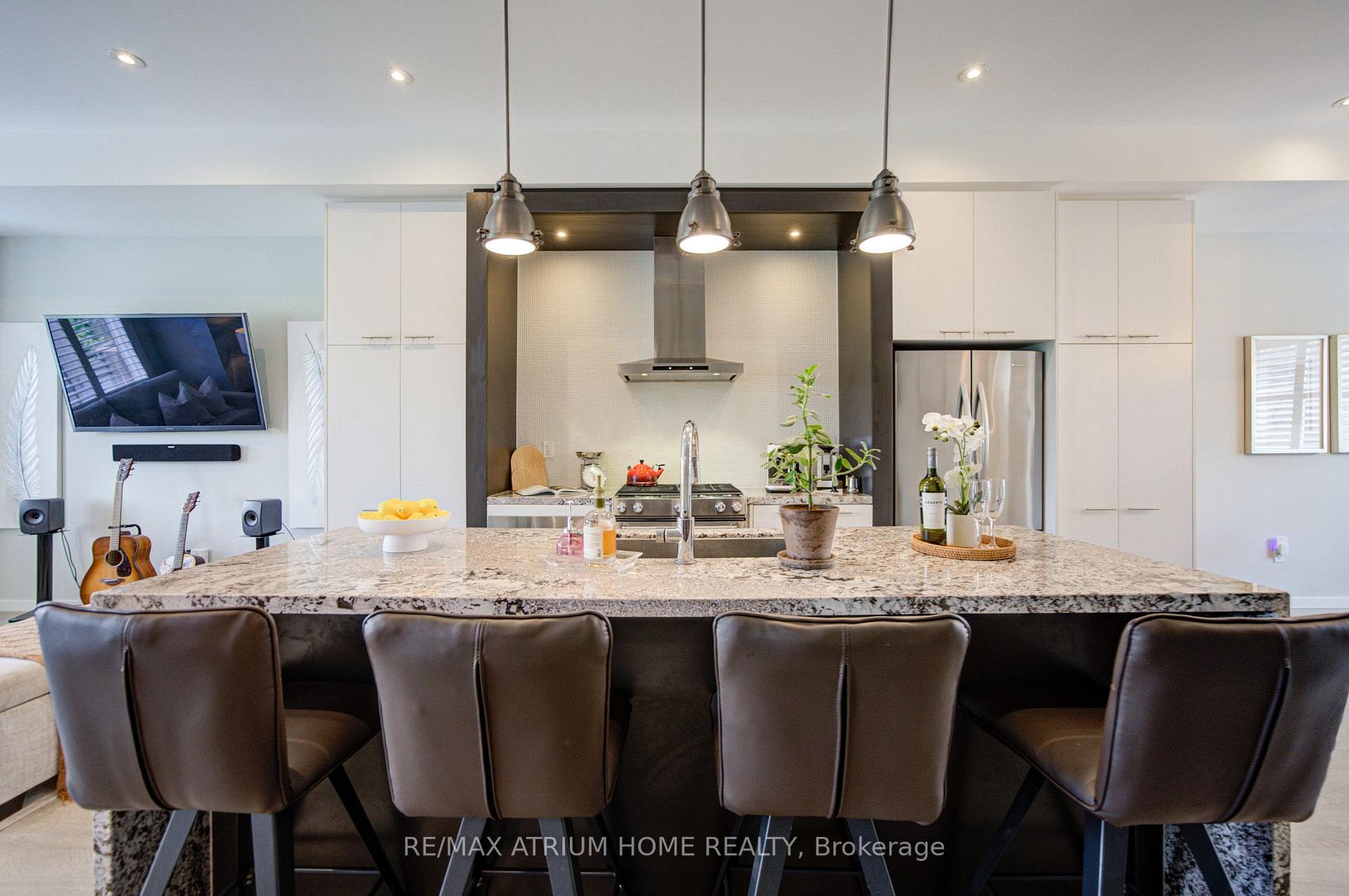 Photo 4 of 20 Genuine Lane, Richmond Hill, Doncrest — HOMEH