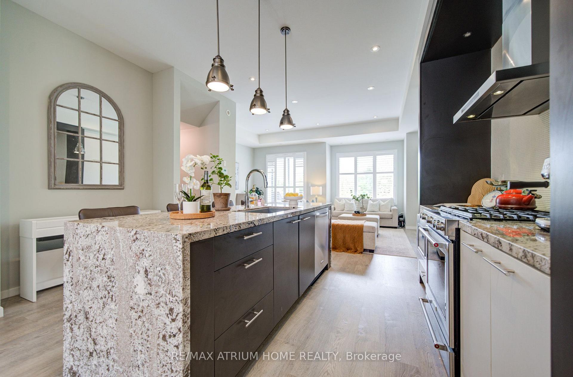 Photo 9 of 20 Genuine Lane, Richmond Hill, Doncrest — HOMEH