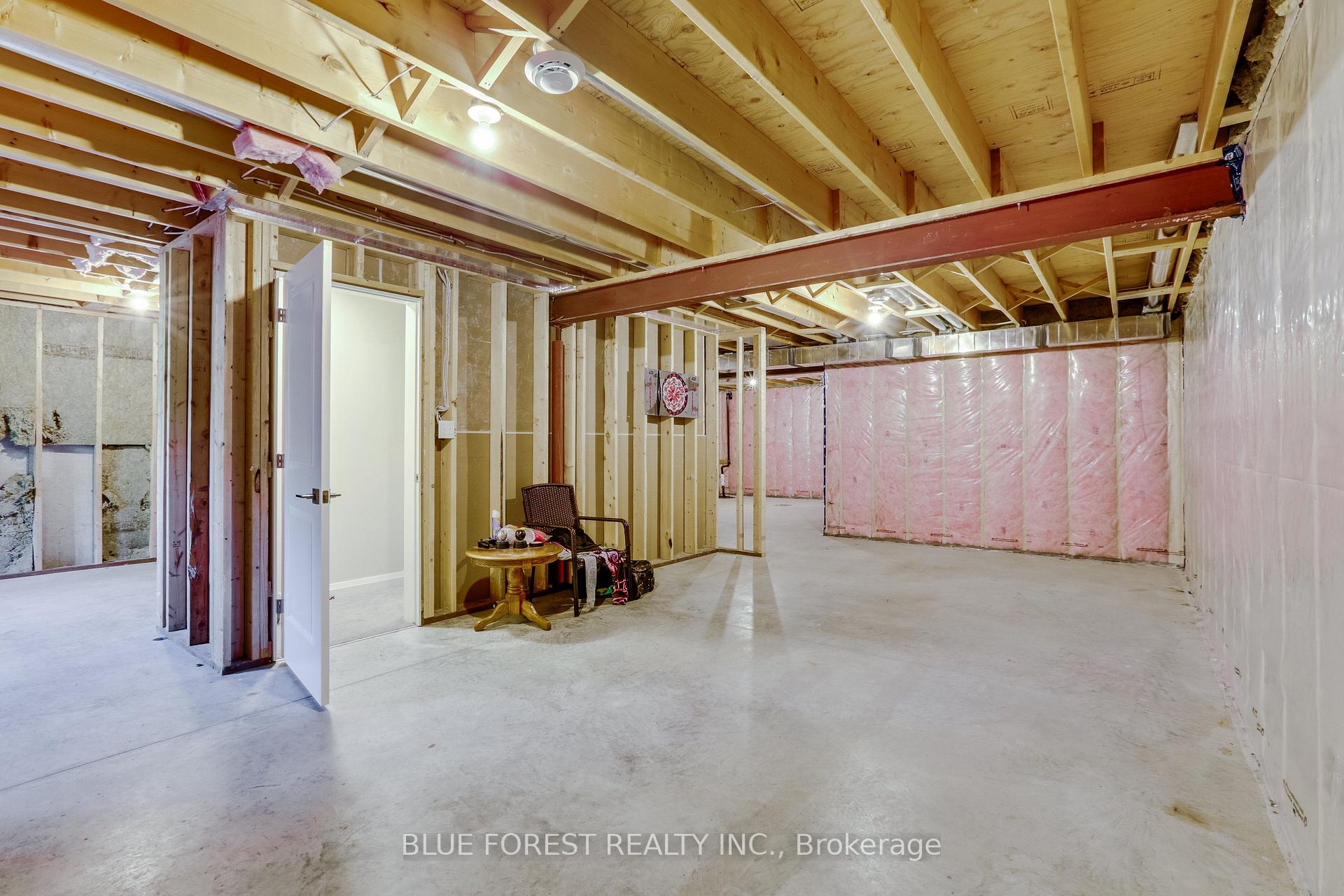 Photo 25 of 90 Rowe Avenue, South Huron, Exeter — HOMEH