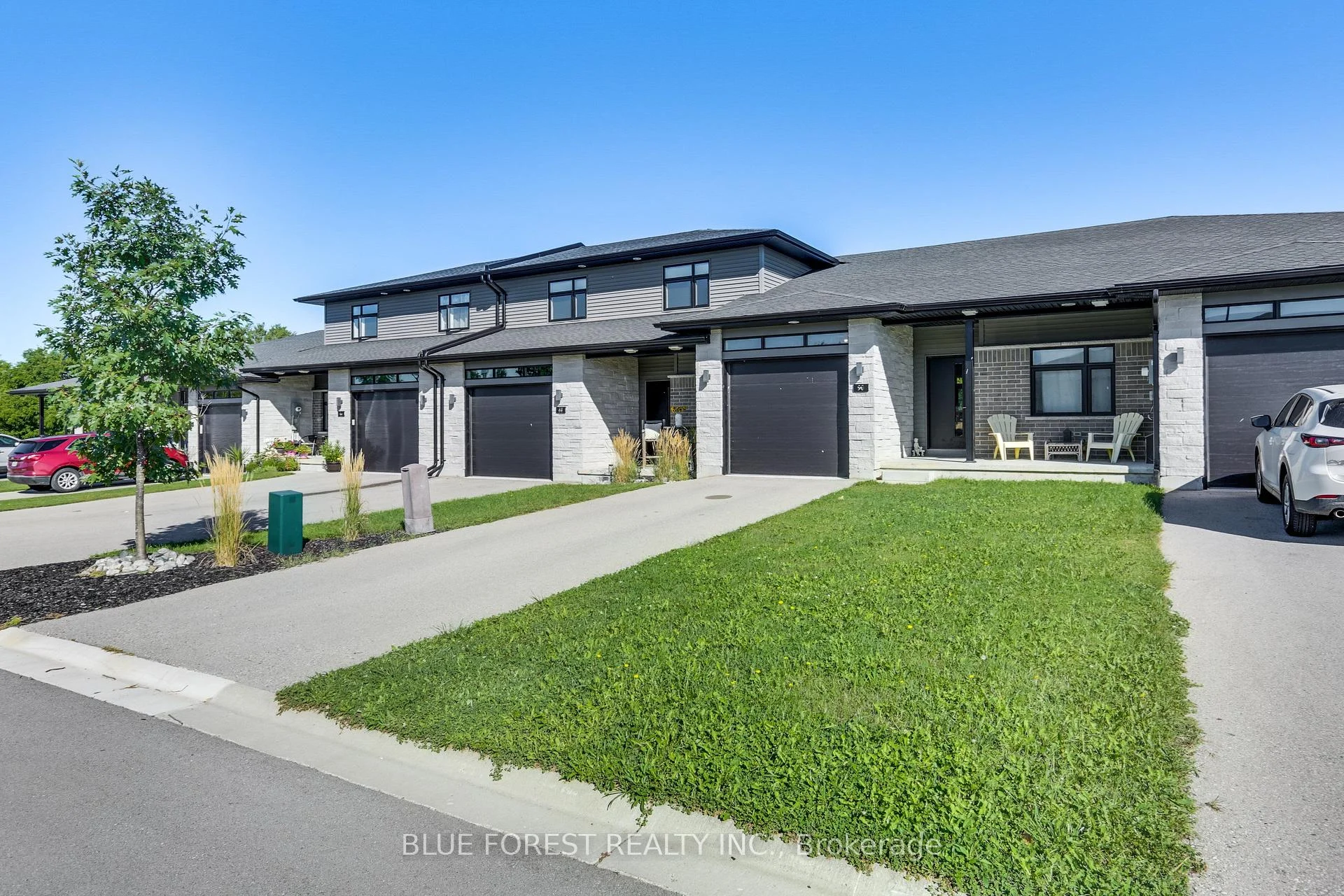 Photo 2 of 90 Rowe Avenue, South Huron, Exeter — HOMEH