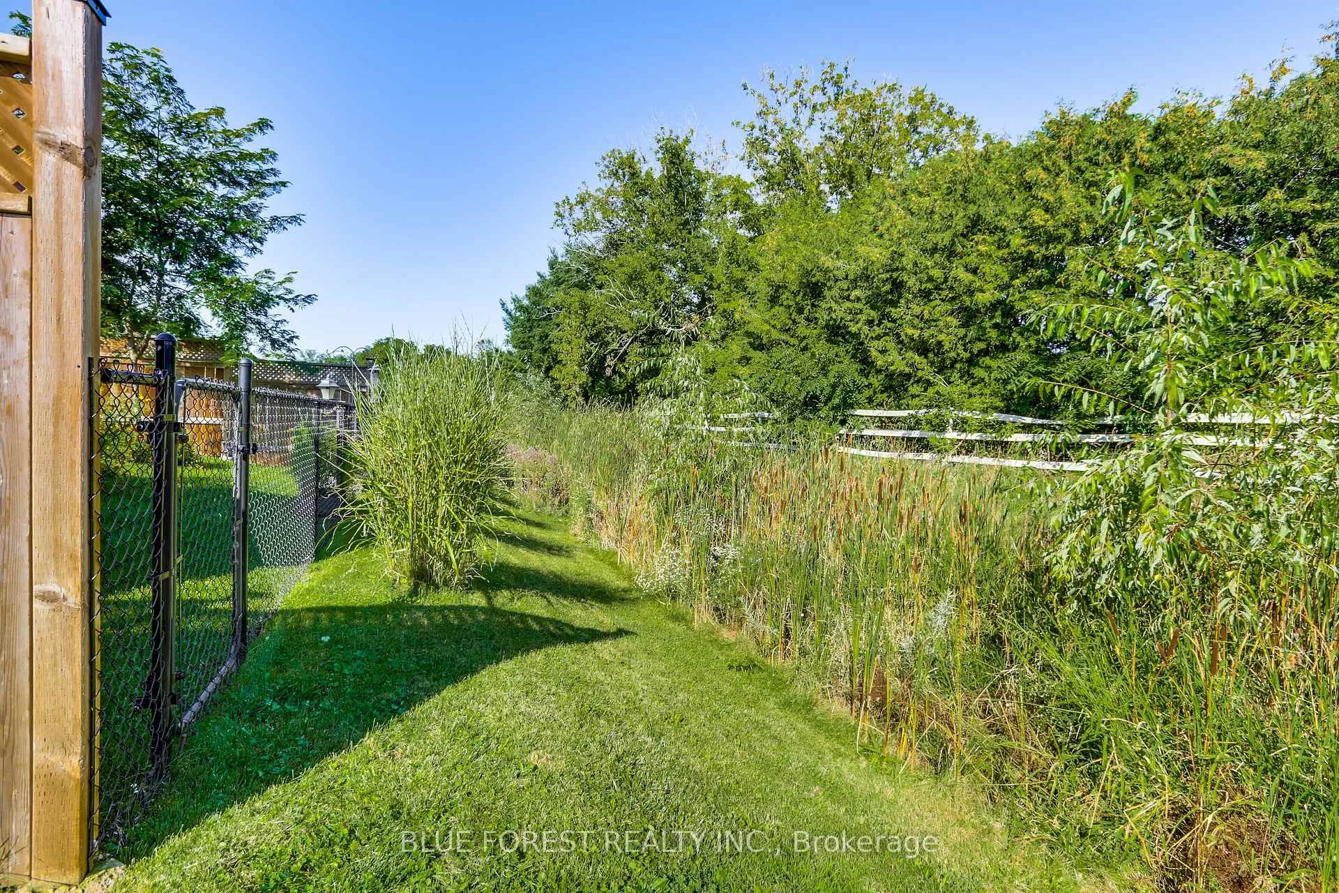 Photo 36 of 90 Rowe Avenue, South Huron, Exeter — HOMEH