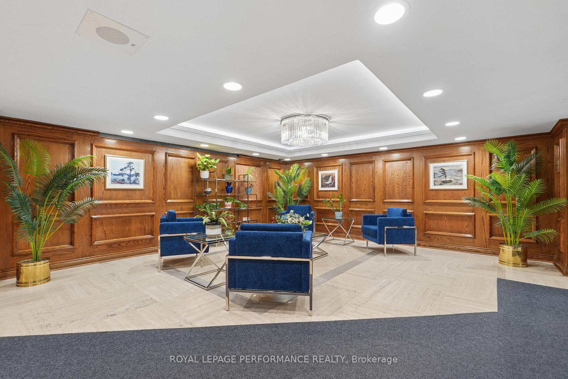 Photo 3 of Unit 1706, 500 Laurier Avenue W, Ottawa, Ottawa Centre — HOMEH