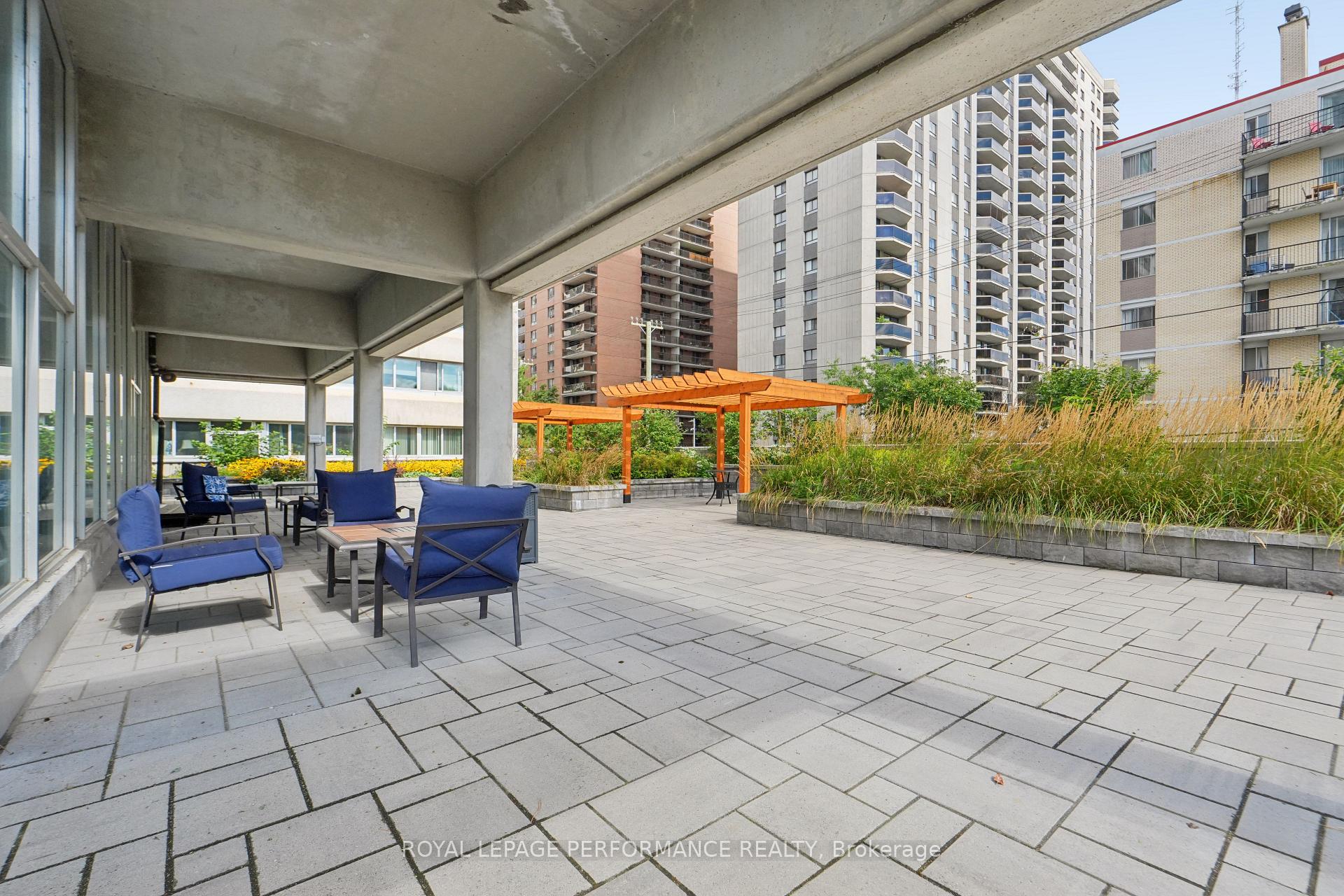 Photo 39 of Unit 1706, 500 Laurier Avenue W, Ottawa, Ottawa Centre — HOMEH