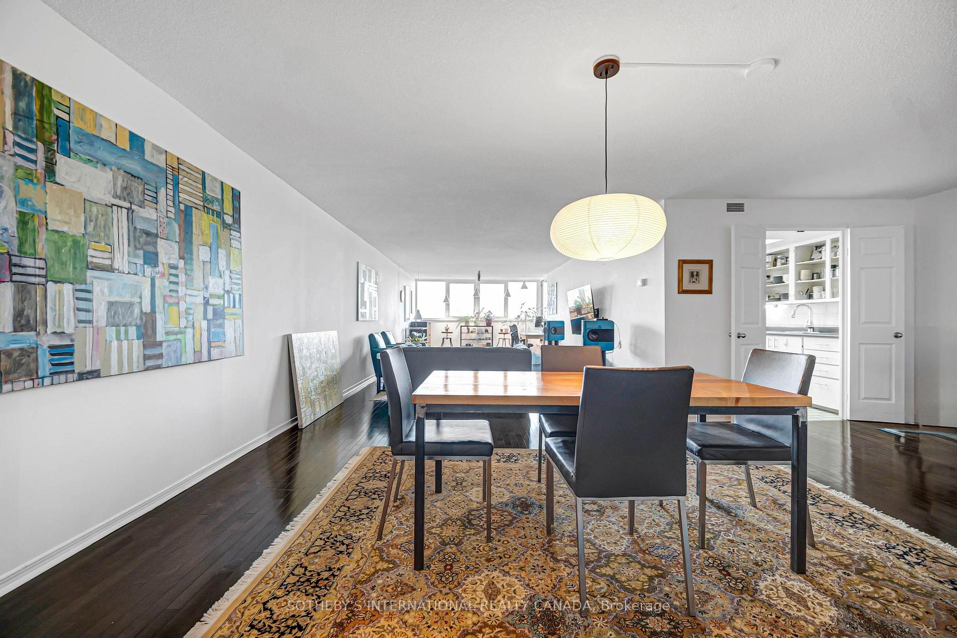 Photo 6 of Unit 904, 360 Bloor Street E, Toronto, Rosedale-Moore Park — HOMEH