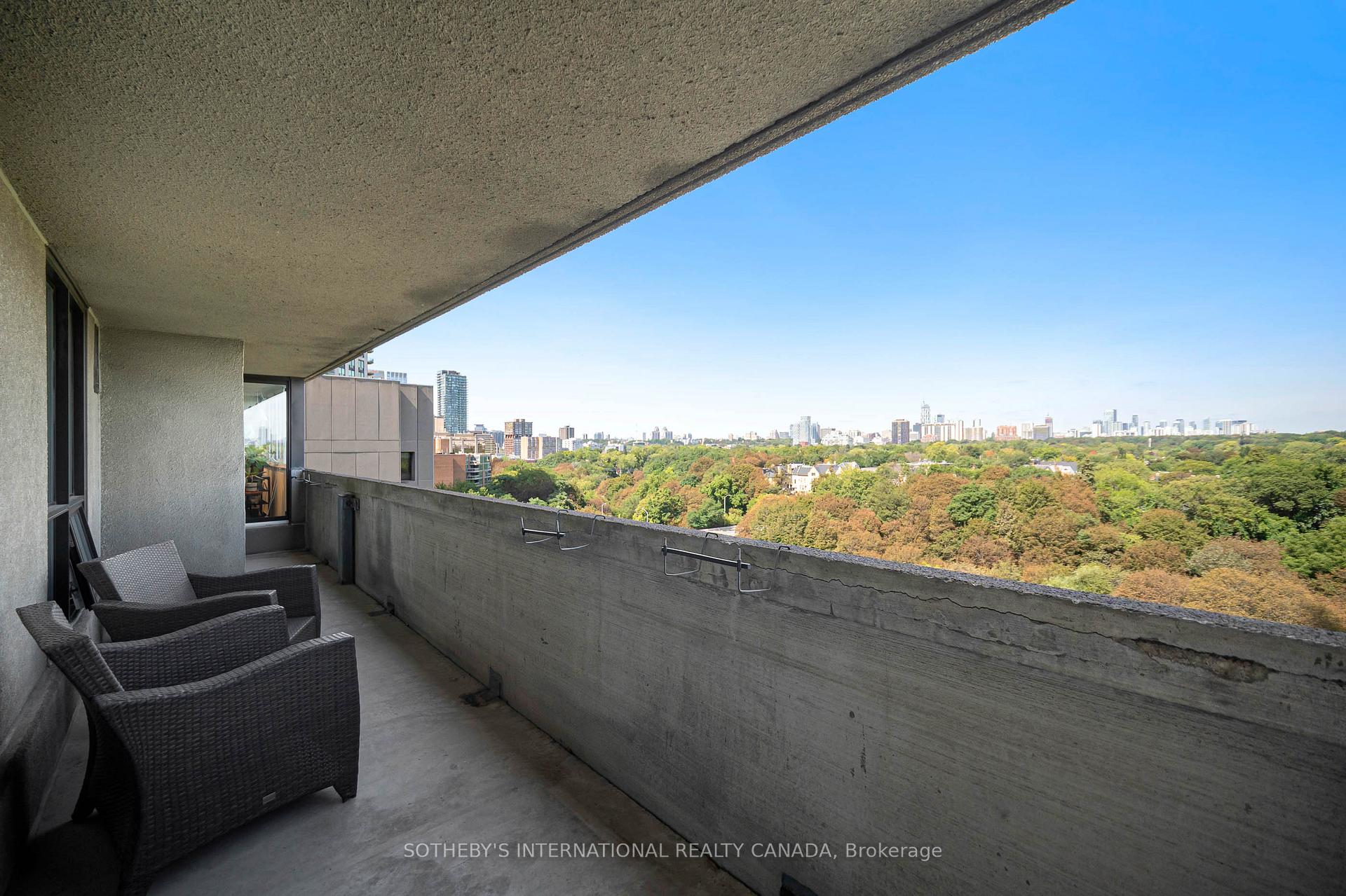 Photo 21 of Unit 904, 360 Bloor Street E, Toronto, Rosedale-Moore Park — HOMEH