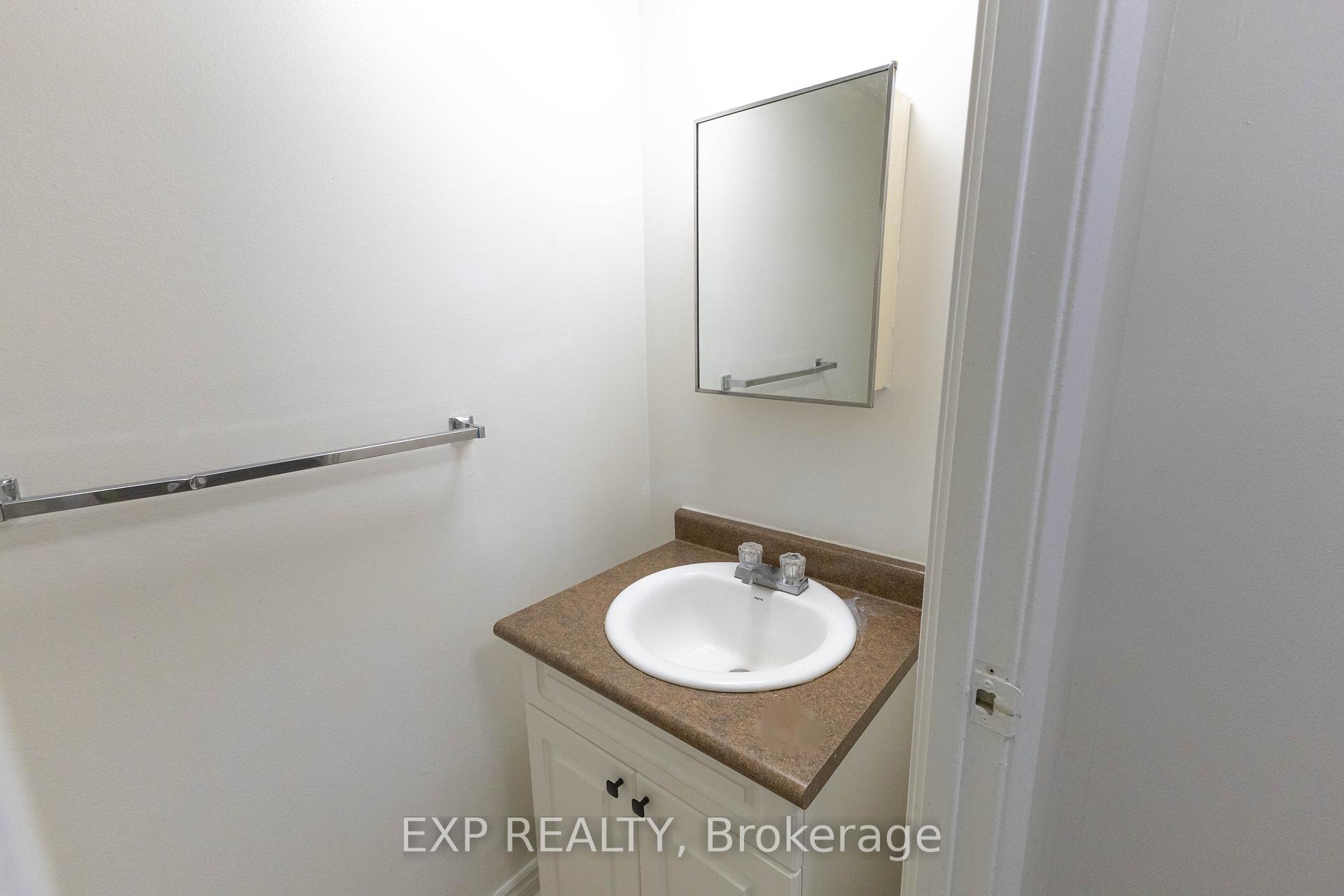 Photo 20 of Unit 120, 248 Milestone Crescent, Aurora, Aurora Village — HOMEH