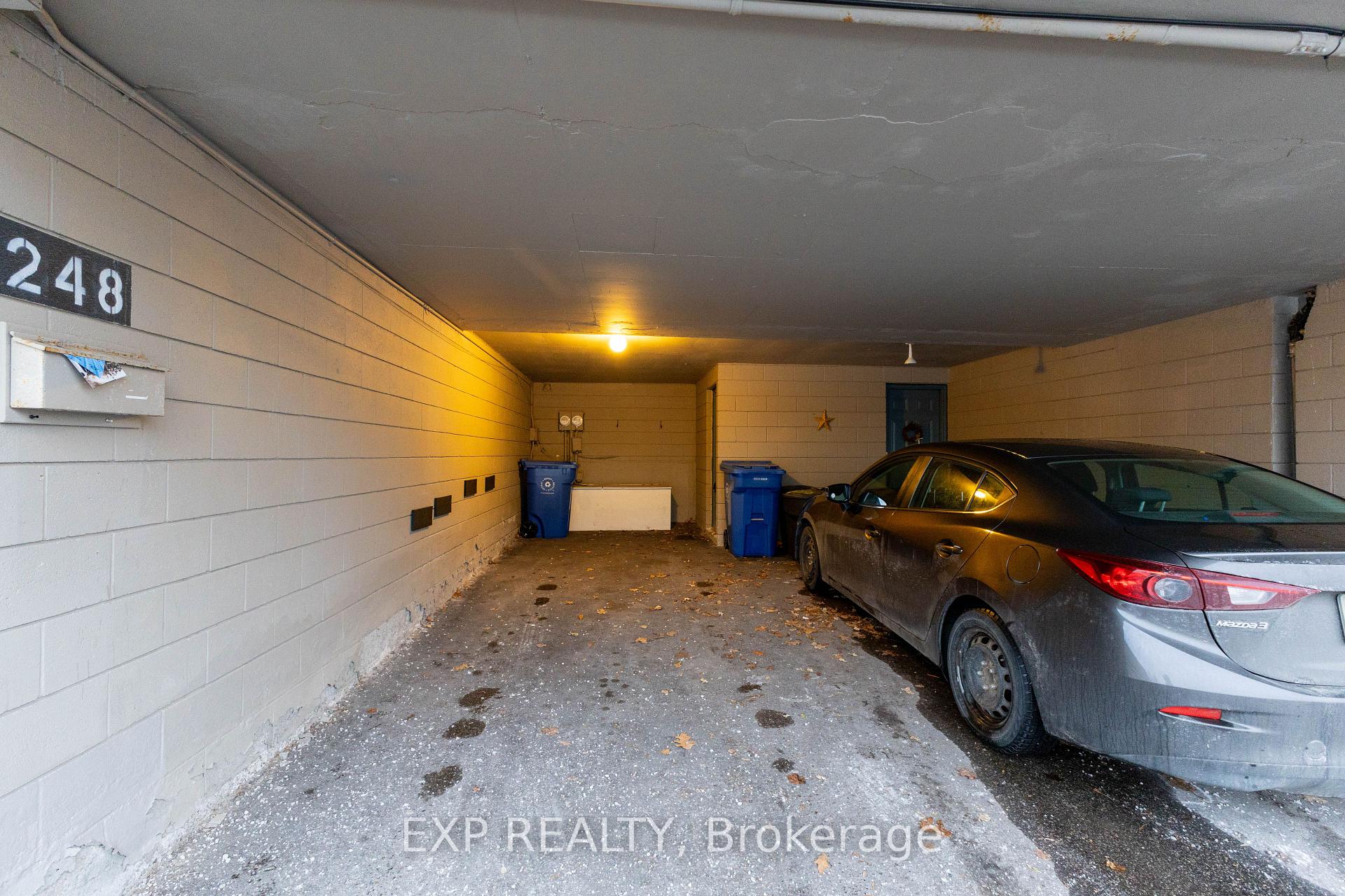 Photo 23 of Unit 120, 248 Milestone Crescent, Aurora, Aurora Village — HOMEH