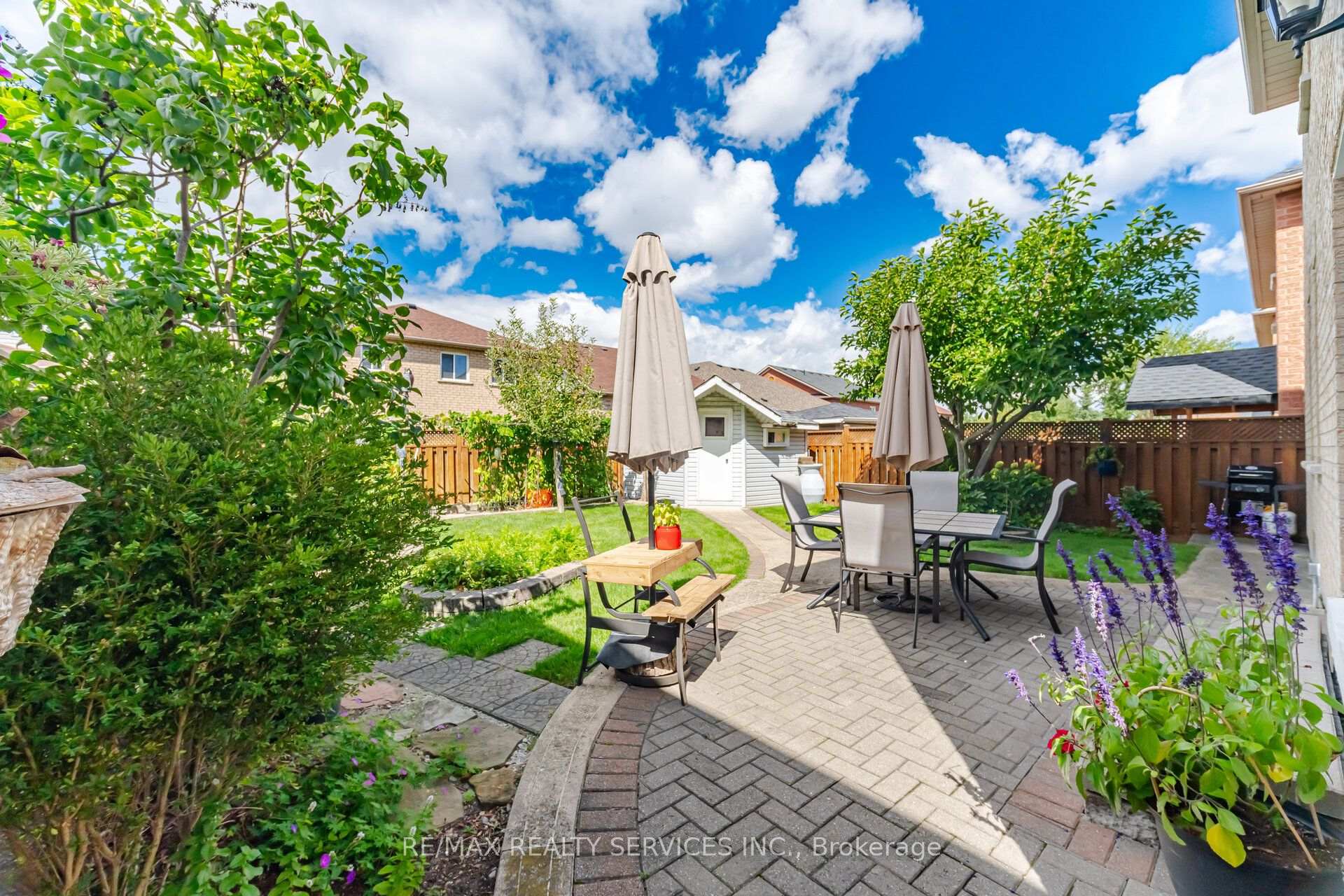 Photo 41 of 30 Maple Beach Crescent, Brampton, Fletcher's Meadow — HOMEH