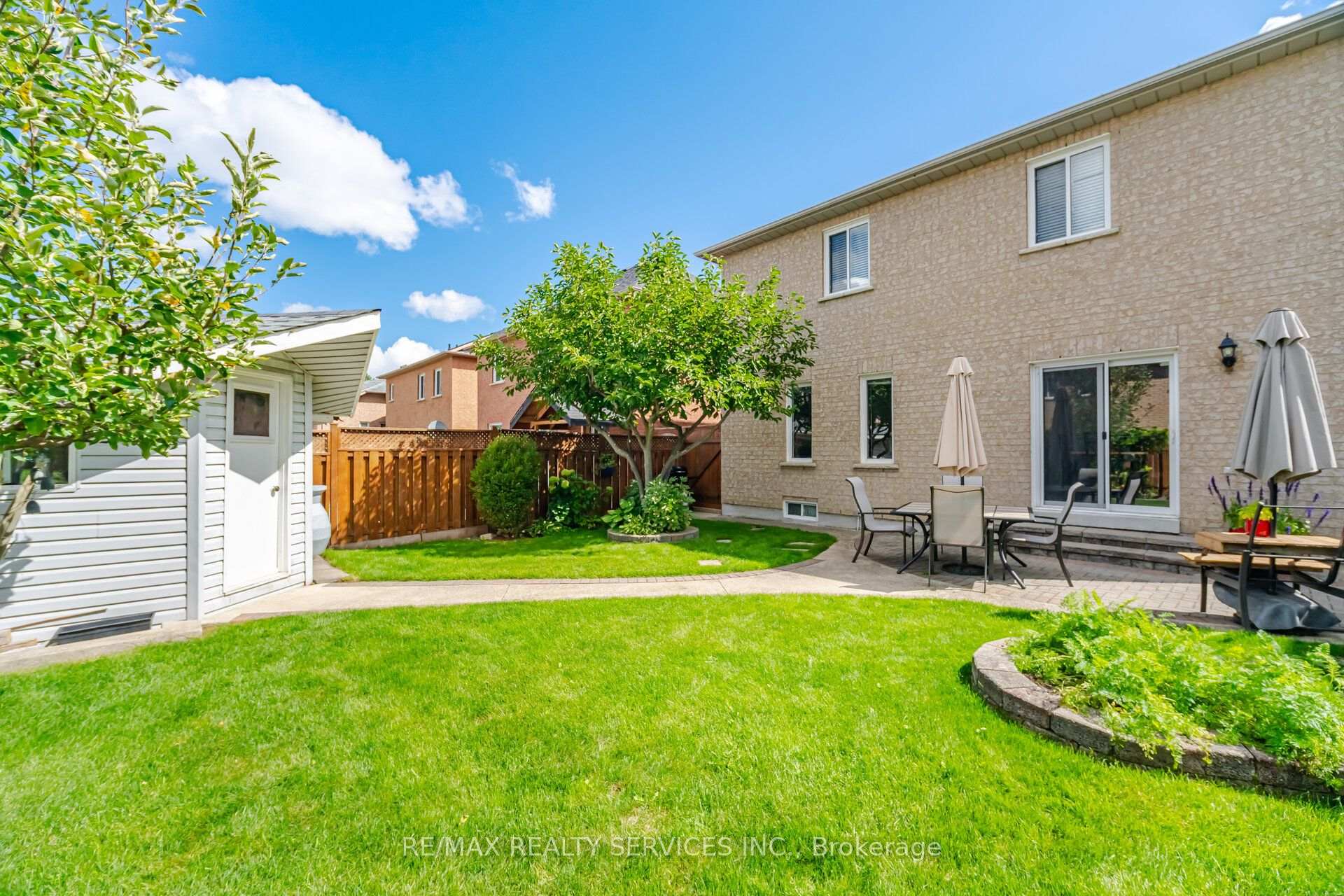Photo 42 of 30 Maple Beach Crescent, Brampton, Fletcher's Meadow — HOMEH