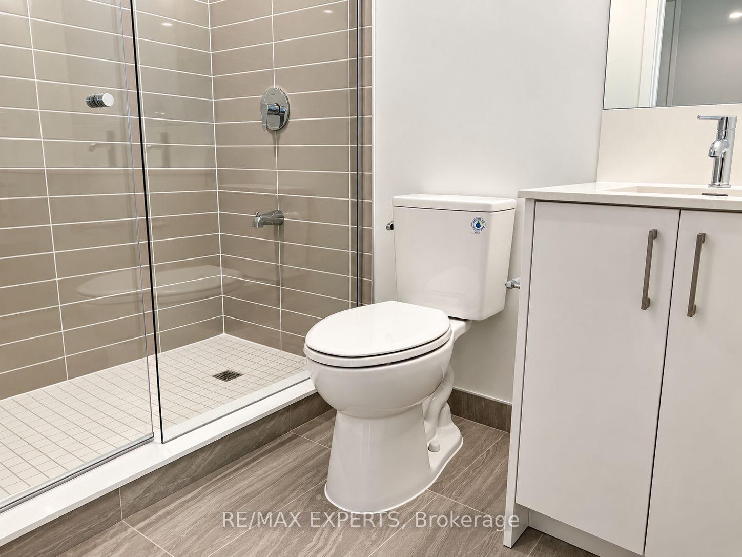 Photo 12 of Unit 1921, 4010 Eglinton Avenue W, Etobicoke, Humber Heights — HOMEH
