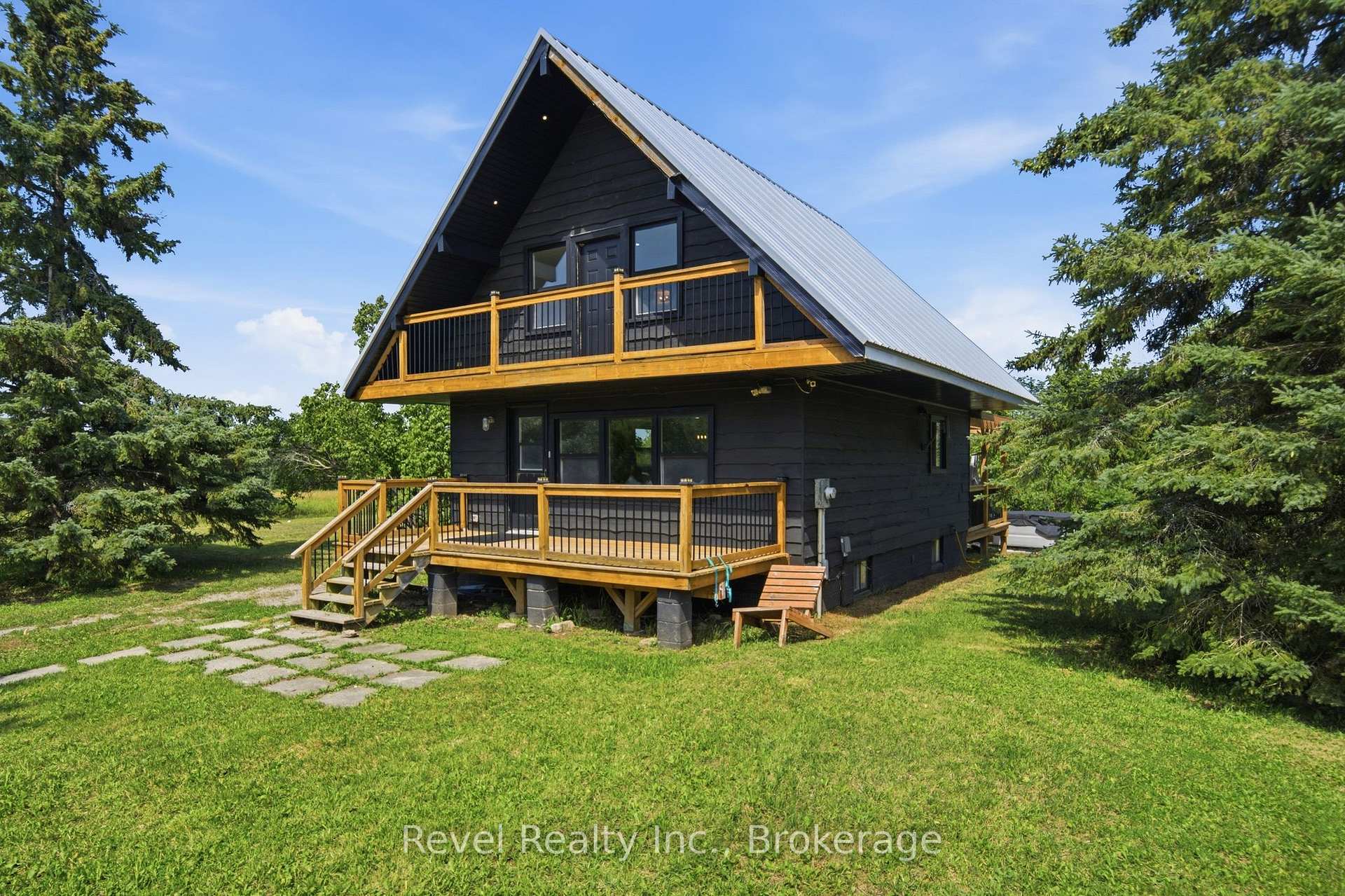 Photo 3 of 5904 Hwy 35, Kawartha Lakes, Fenelon Falls — HOMEH