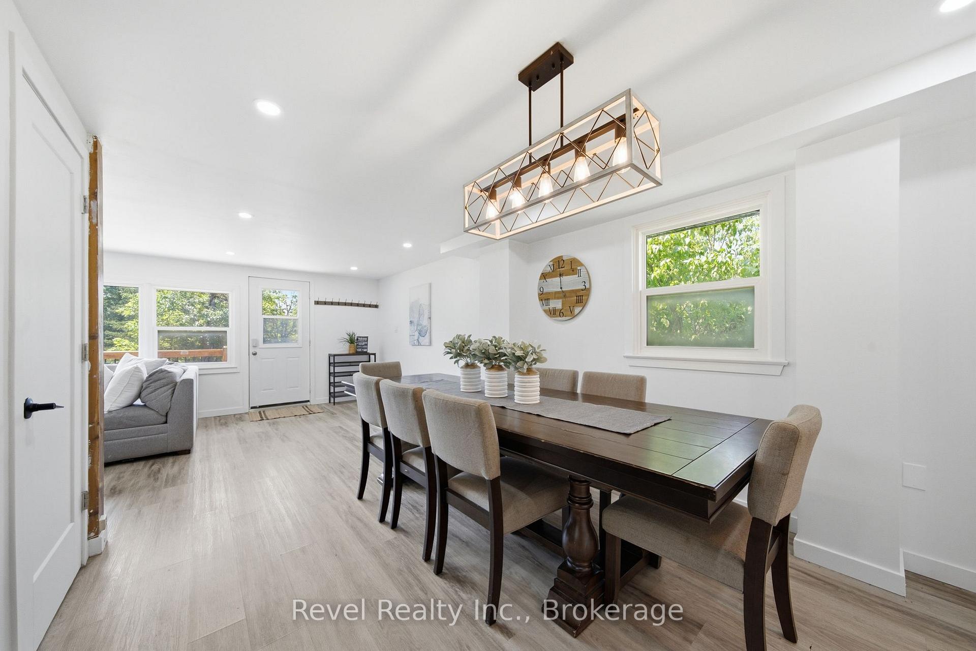 Photo 11 of 5904 Hwy 35, Kawartha Lakes, Fenelon Falls — HOMEH