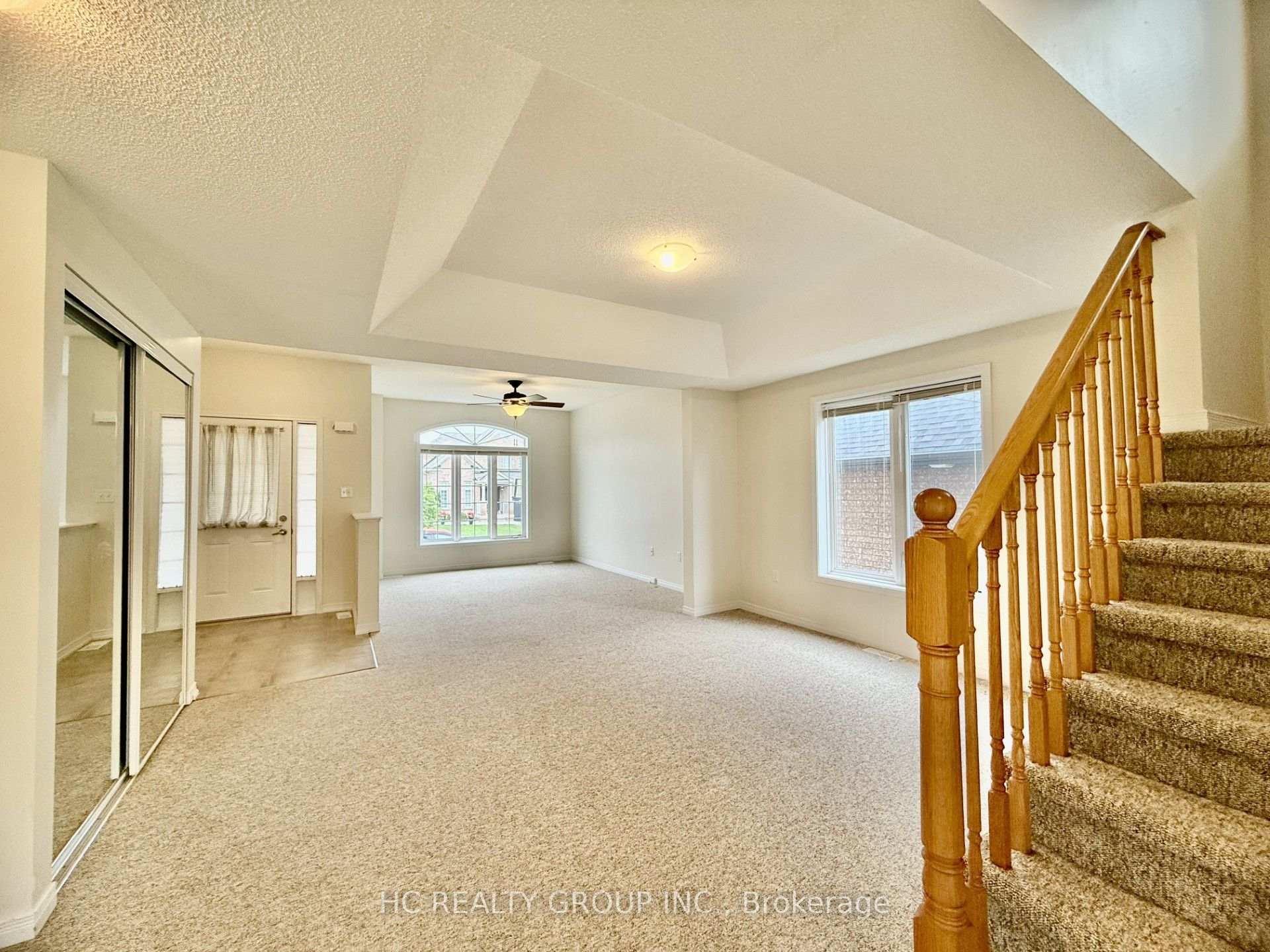 Photo 3 of 1403 Sheldon Street, Innisfil, Alcona — HOMEH