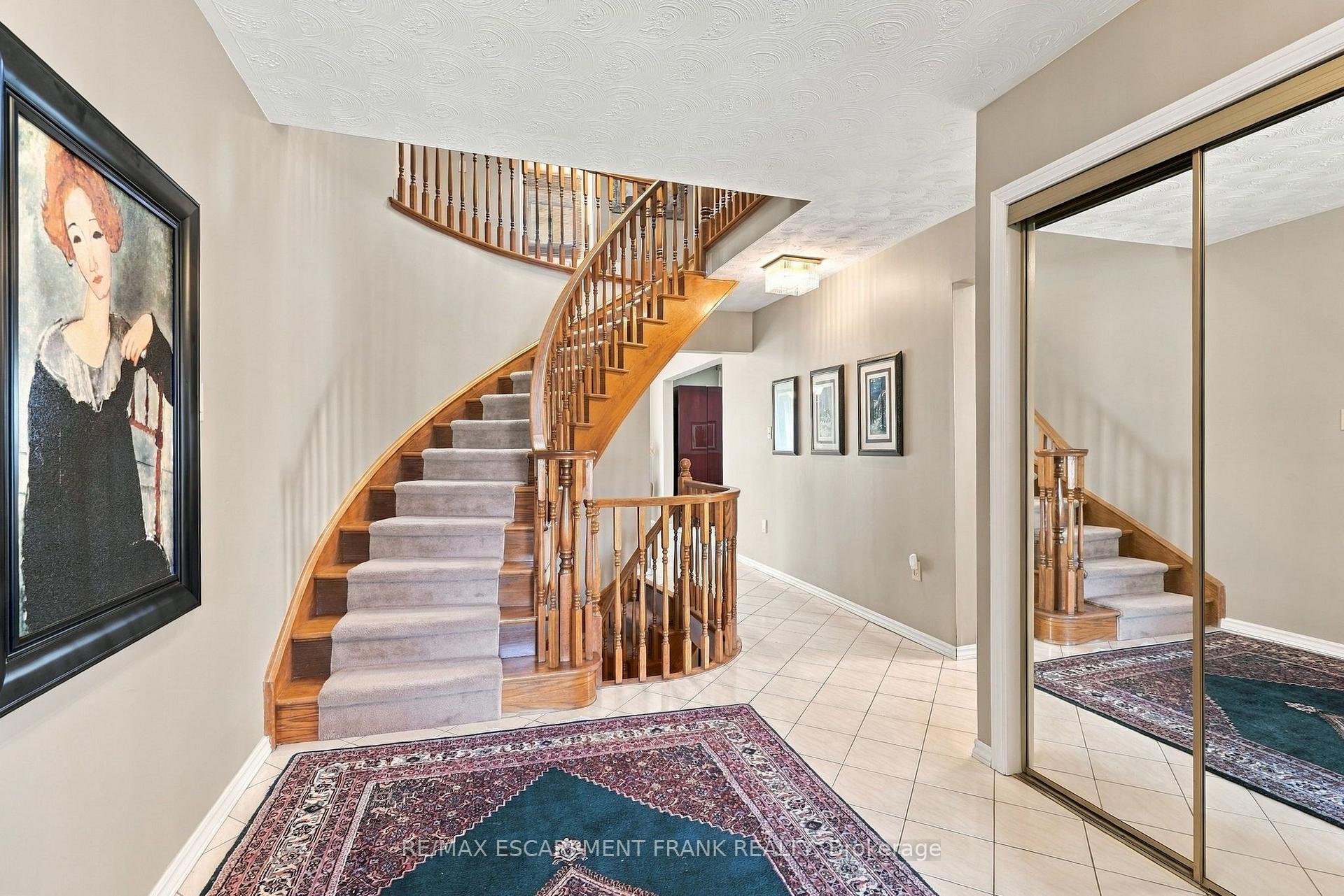 Photo 8 of 7 Argon Court, Hamilton, Gilkson — HOMEH