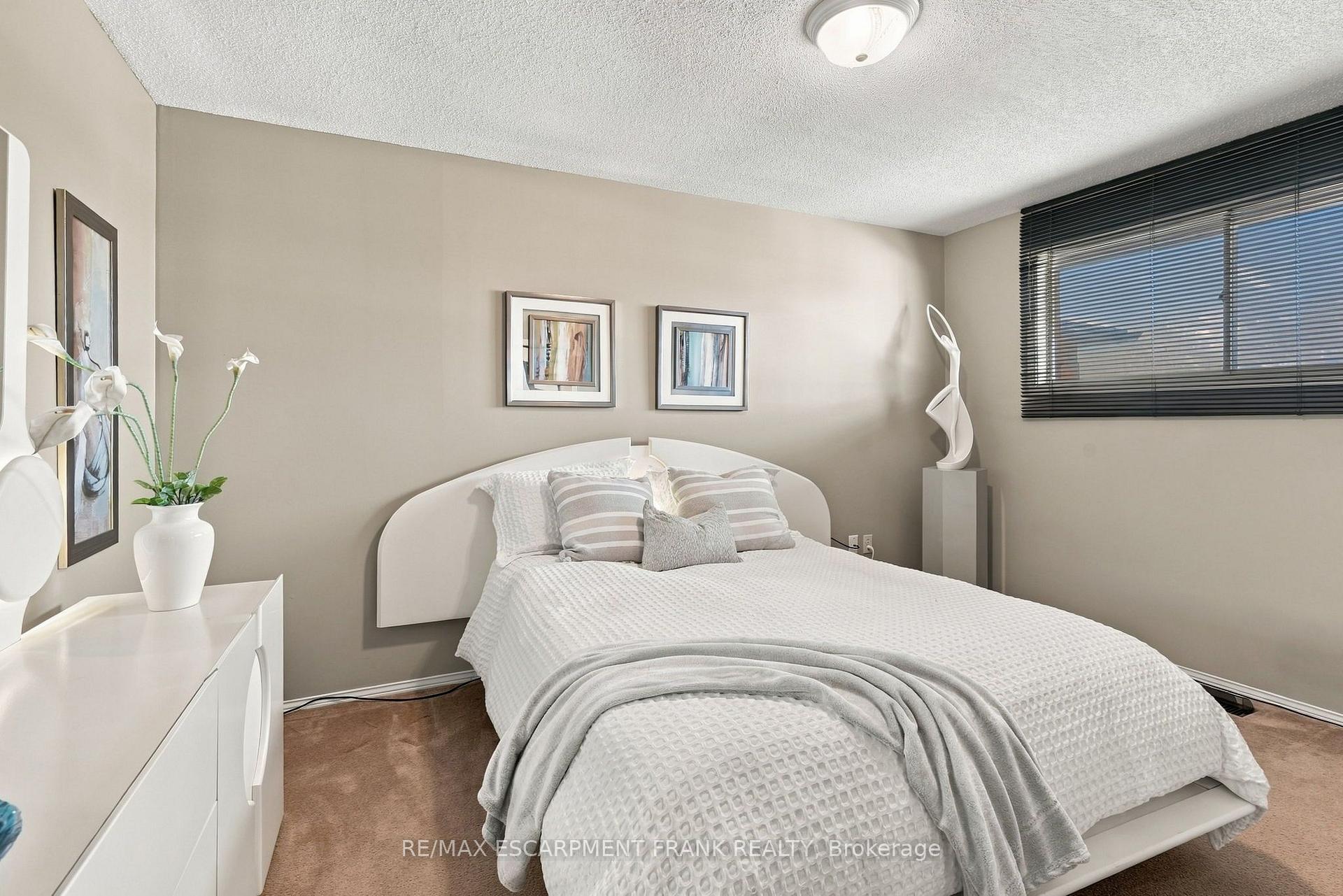 Photo 29 of 7 Argon Court, Hamilton, Gilkson — HOMEH