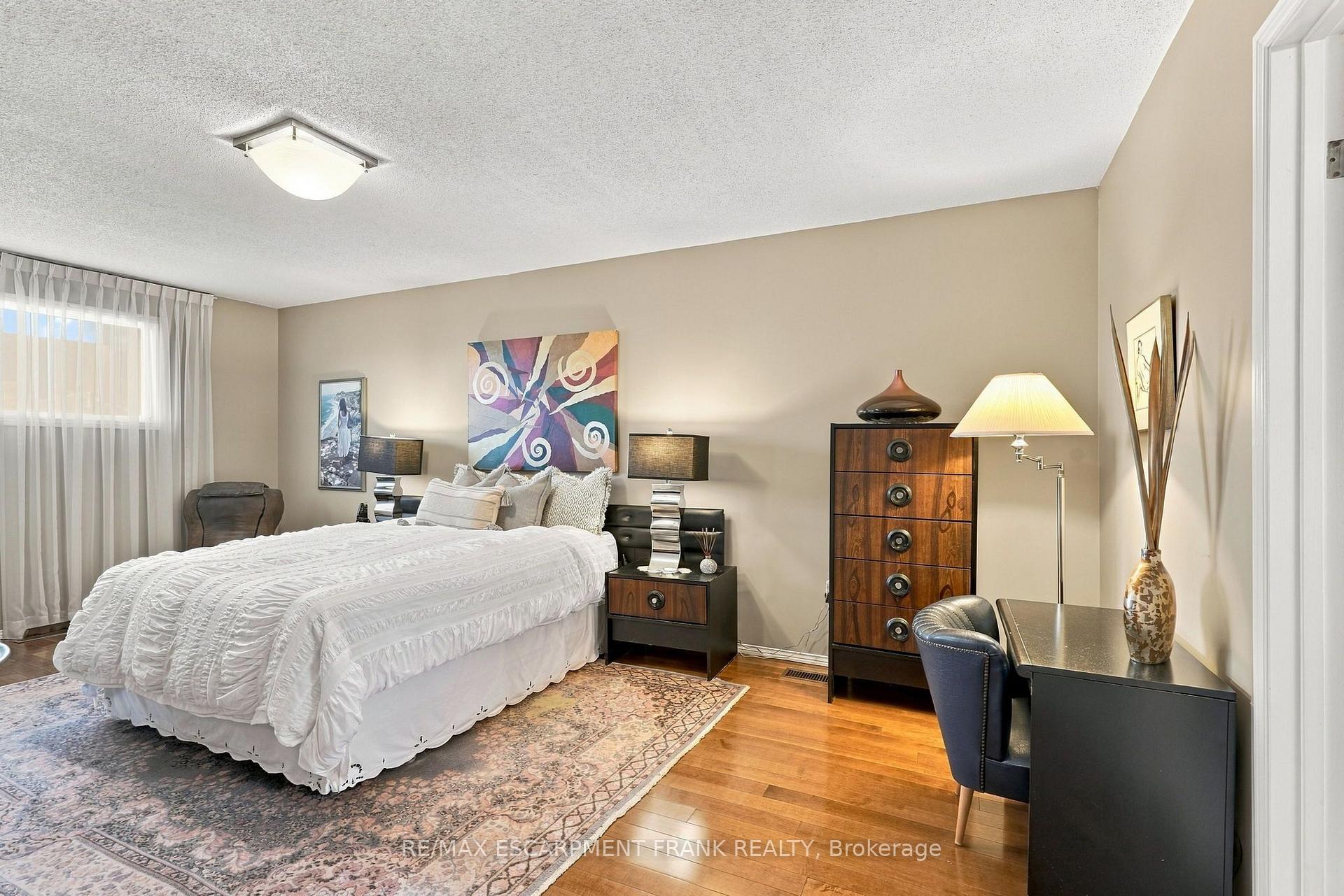 Photo 33 of 7 Argon Court, Hamilton, Gilkson — HOMEH