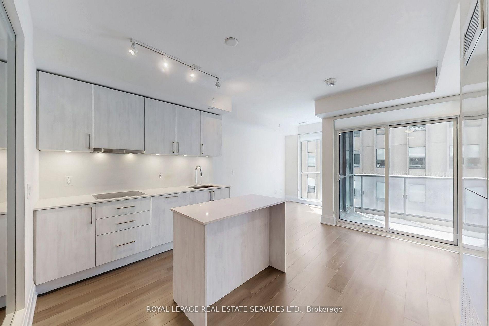 Photo 7 of Unit 808, 88 Cumberland Street, Toronto, The Annex — HOMEH