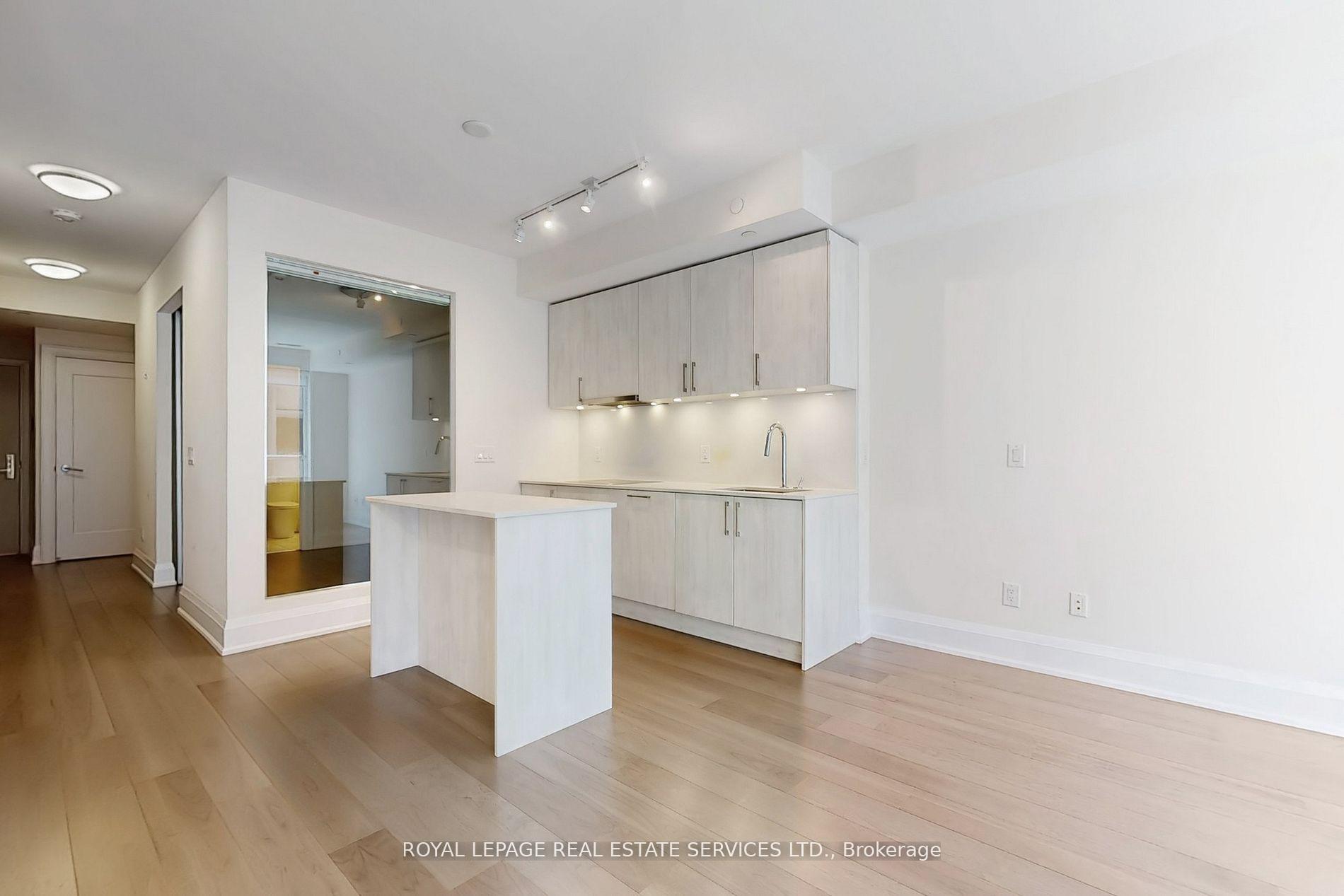 Photo 9 of Unit 808, 88 Cumberland Street, Toronto, The Annex — HOMEH