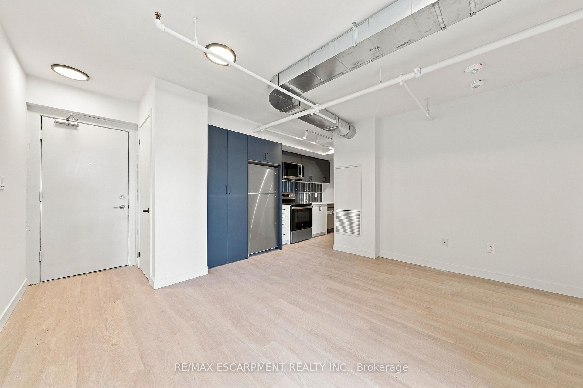 Photo 2 of Unit 224, 325 James Street S, Hamilton, Corktown — HOMEH