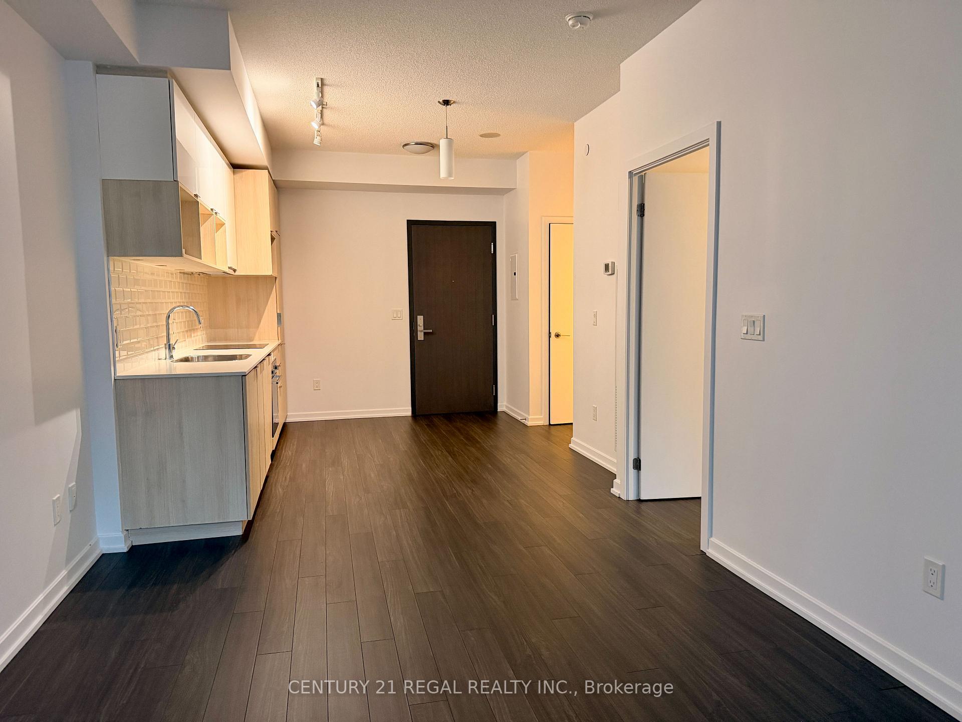 Photo 5 of Unit 415, 52 Forest Manor Road, North York, Henry Farm — HOMEH