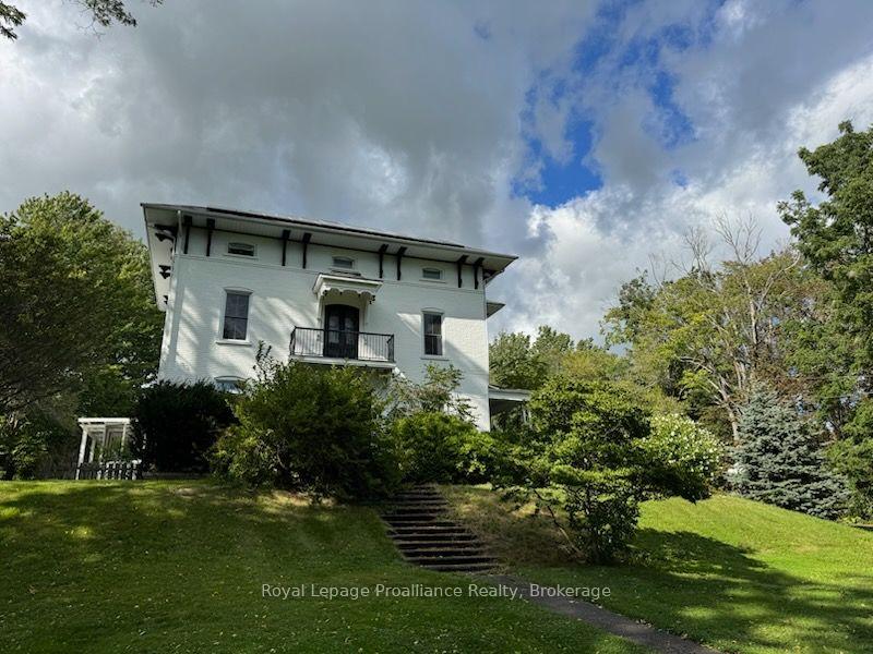 Photo 3 of 89 King Street E, Cramahe, Colborne — HOMEH