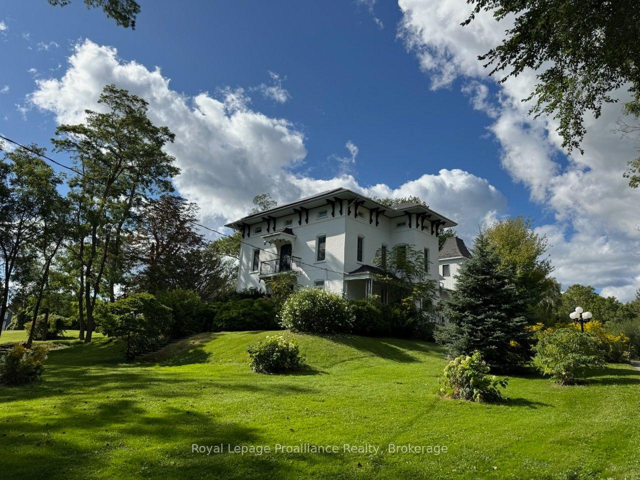 Photo 9 of 89 King Street E, Cramahe, Colborne — HOMEH
