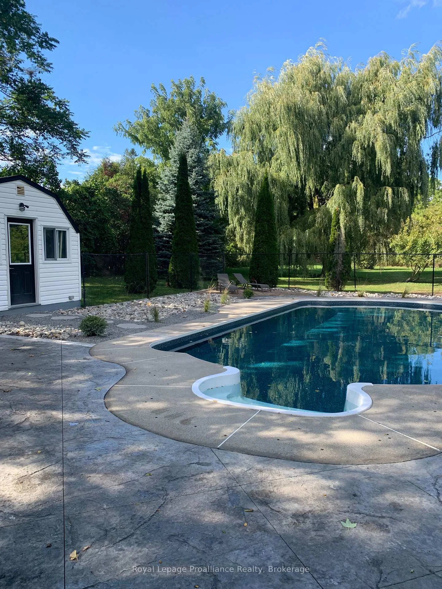 Photo 85 of 89 King Street E, Cramahe, Colborne — HOMEH