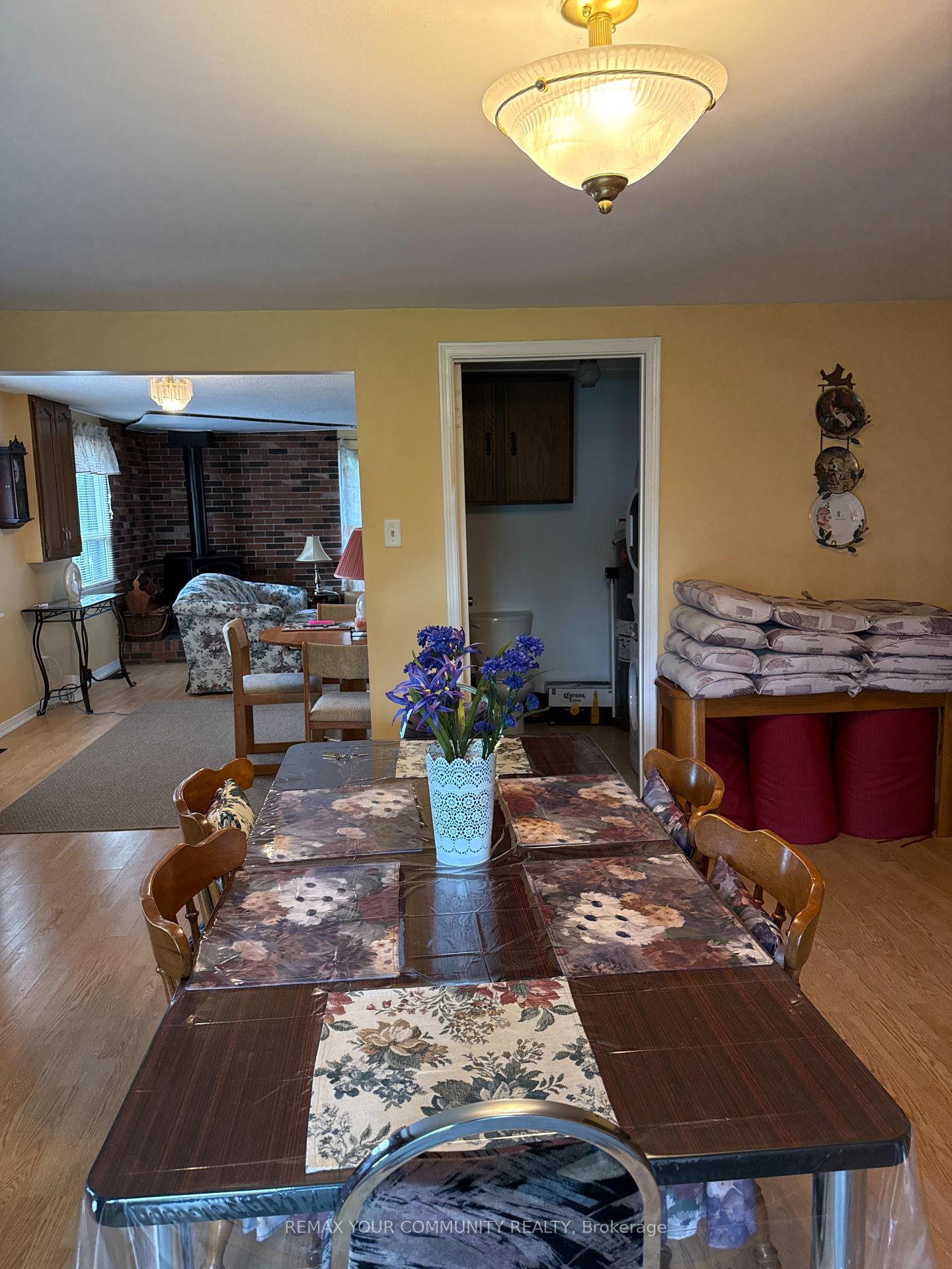Photo 3 of 2763 Maple Trail, Ramara, Rural Ramara — HOMEH