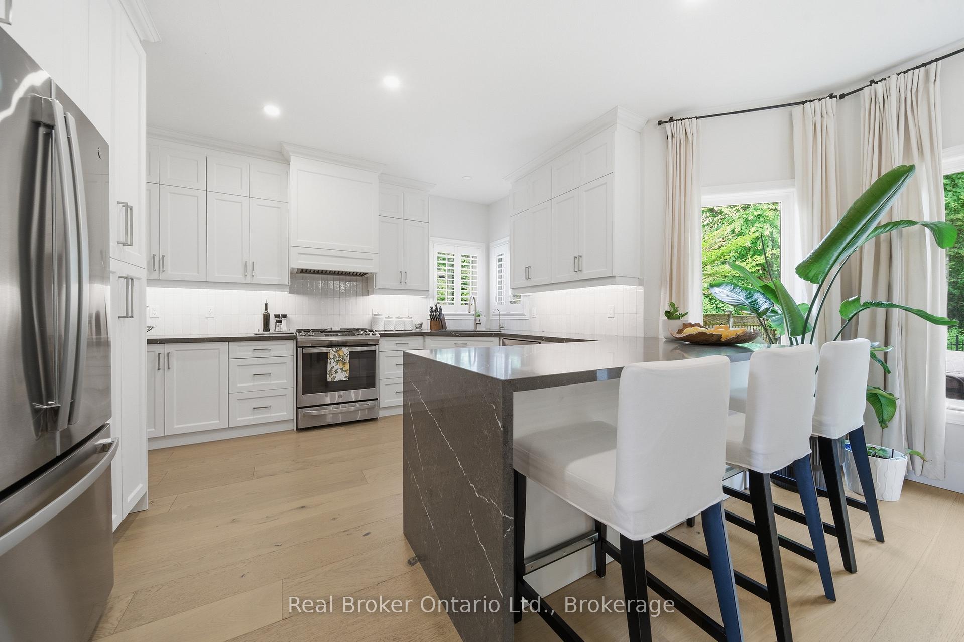 Photo 8 of 280 Farley Drive, Guelph, Pineridge/Westminster Woods — HOMEH