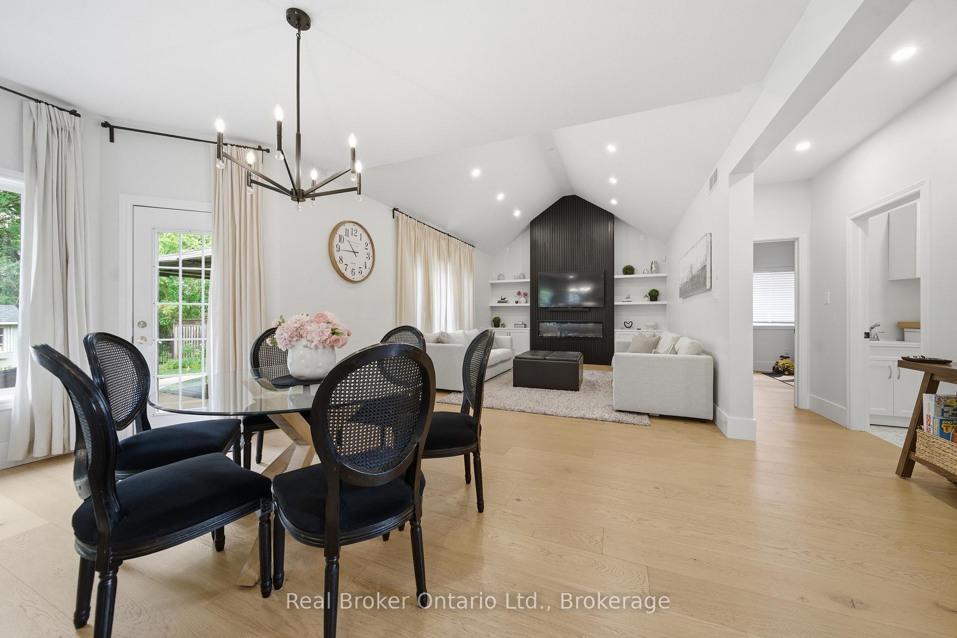 Photo 12 of 280 Farley Drive, Guelph, Pineridge/Westminster Woods — HOMEH