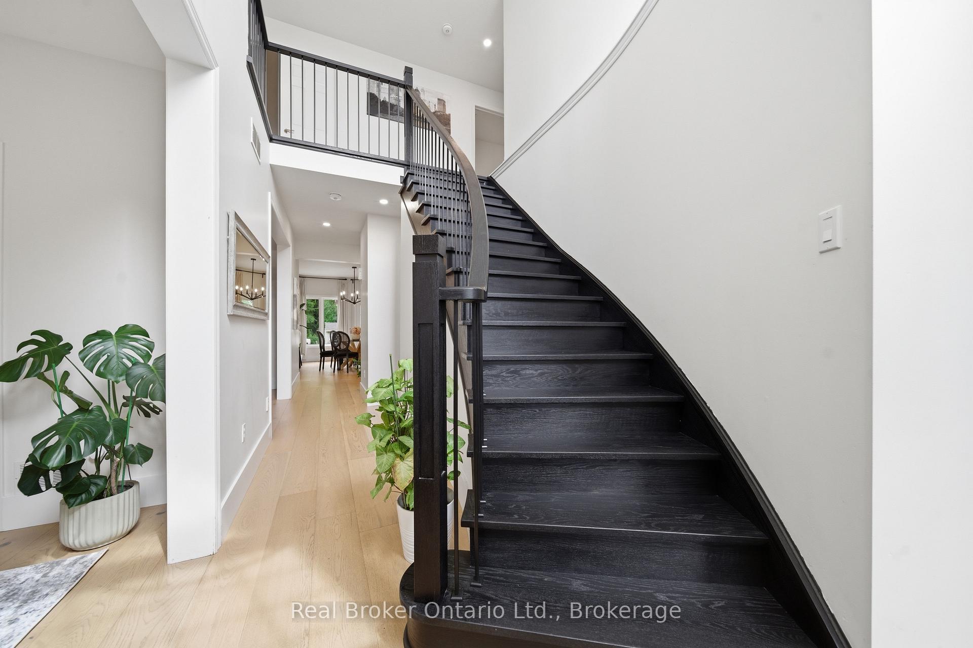 Photo 19 of 280 Farley Drive, Guelph, Pineridge/Westminster Woods — HOMEH