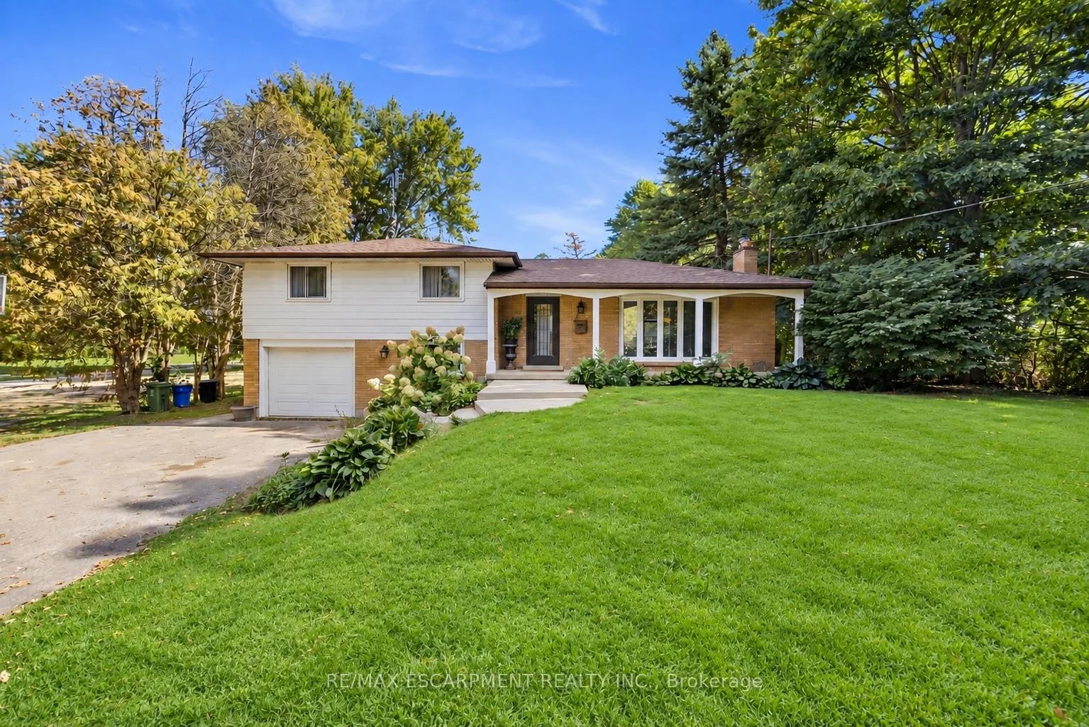 Photo of 205 Sunnyridge Road