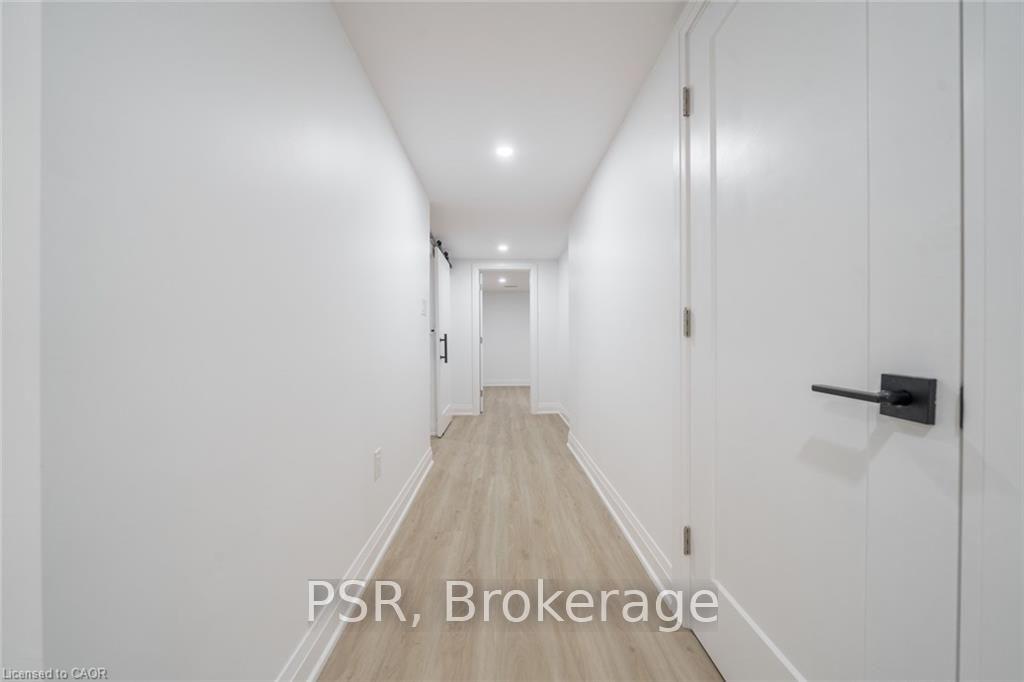 Photo 13 of Unit Lower, 5678 Woodland Boulevard, Niagara Falls, Hospital — HOMEH