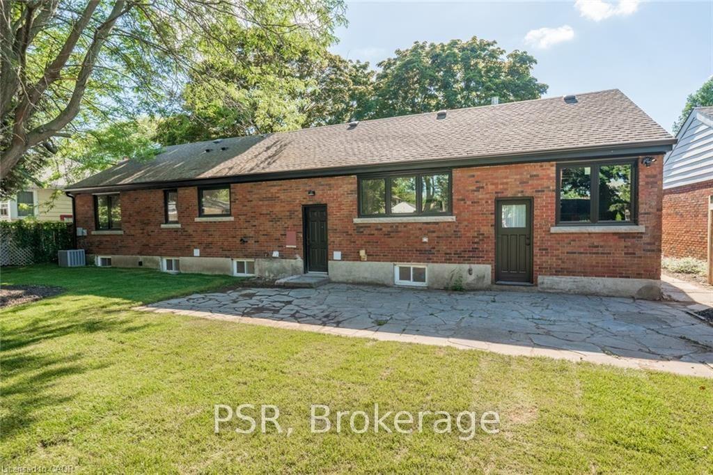 Photo 34 of Unit Lower, 5678 Woodland Boulevard, Niagara Falls, Hospital — HOMEH