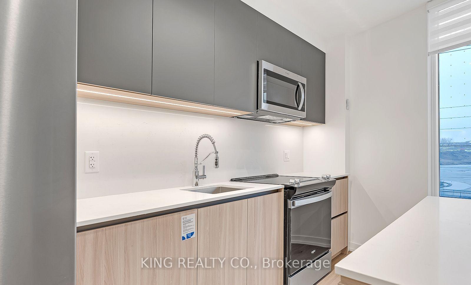 Photo 7 of Unit 327, 3100 Keele Street, North York, Downsview-Roding-CFB — HOMEH