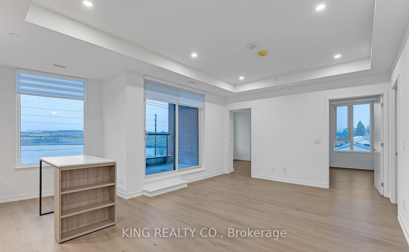 Photo 12 of Unit 327, 3100 Keele Street, North York, Downsview-Roding-CFB — HOMEH