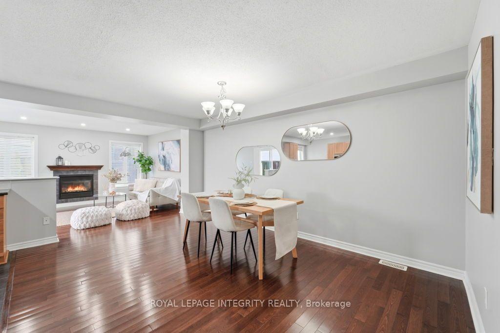 Photo 16 of 209 Tewsley Drive, Ottawa, Riverside South/Gloucester Glen — HOMEH