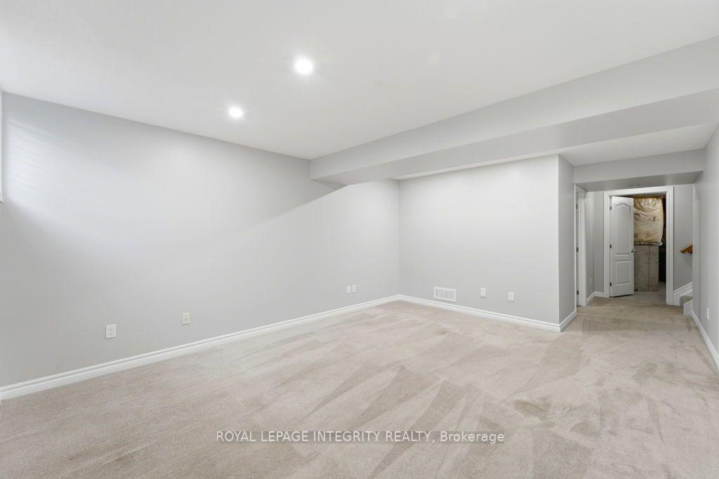 Photo 35 of 209 Tewsley Drive, Ottawa, Riverside South/Gloucester Glen — HOMEH