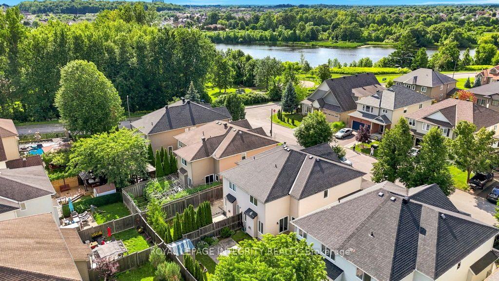 Photo 42 of 209 Tewsley Drive, Ottawa, Riverside South/Gloucester Glen — HOMEH