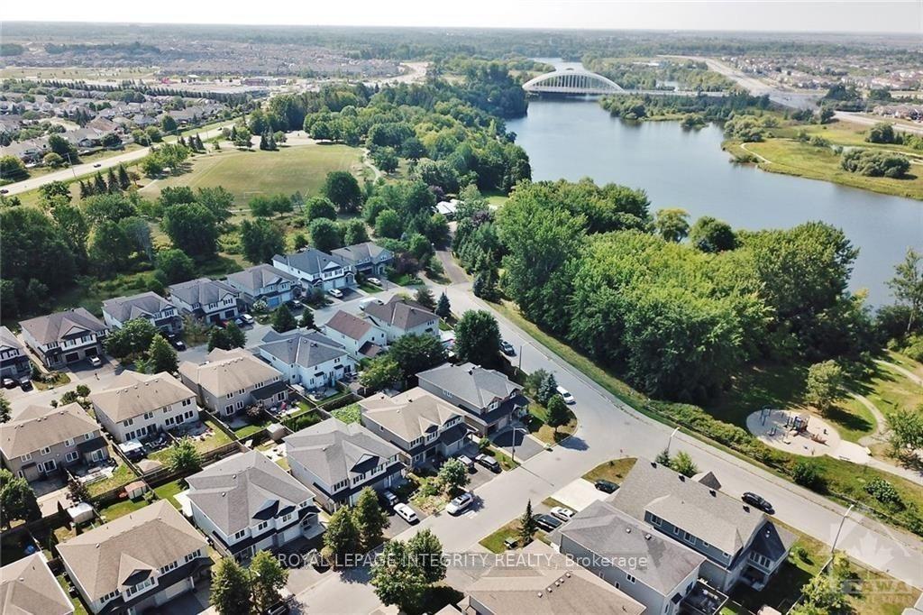 Photo 43 of 209 Tewsley Drive, Ottawa, Riverside South/Gloucester Glen — HOMEH