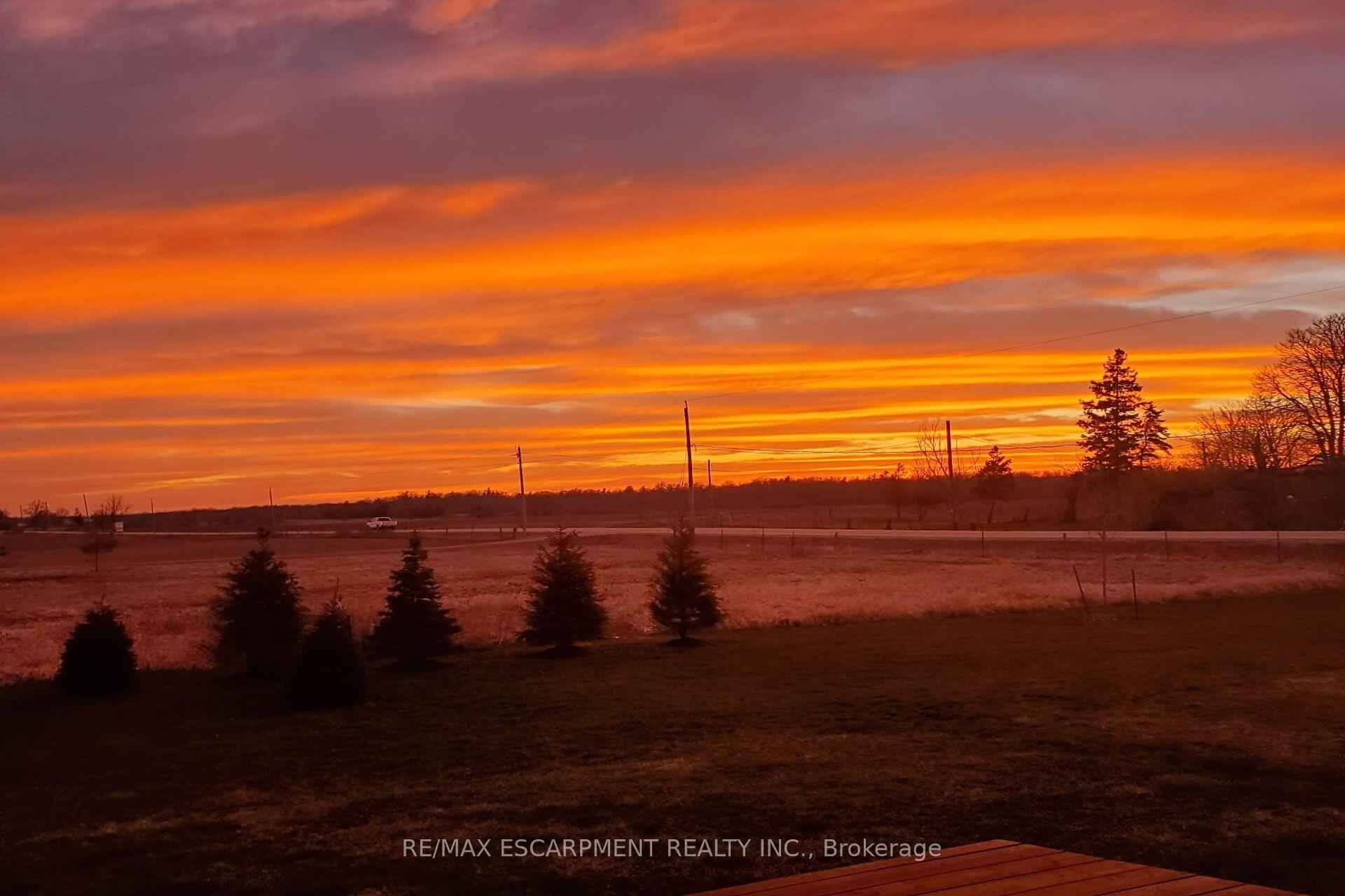 Photo 5 of 450 Stoney Creek Road, Haldimand — HOMEH
