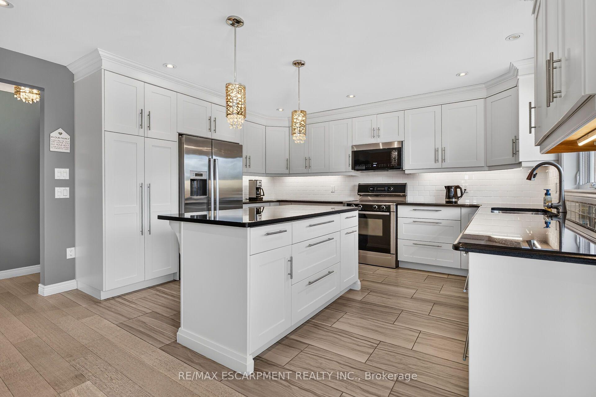Photo 7 of 450 Stoney Creek Road, Haldimand — HOMEH