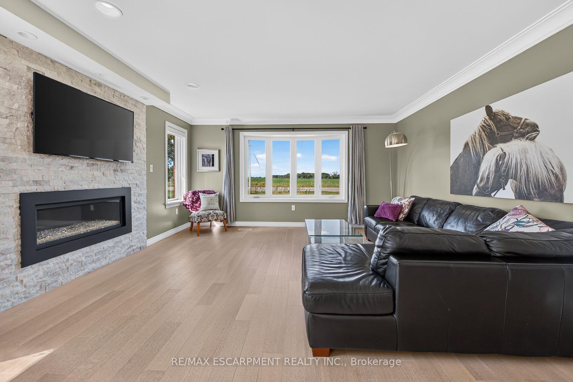 Photo 20 of 450 Stoney Creek Road, Haldimand — HOMEH