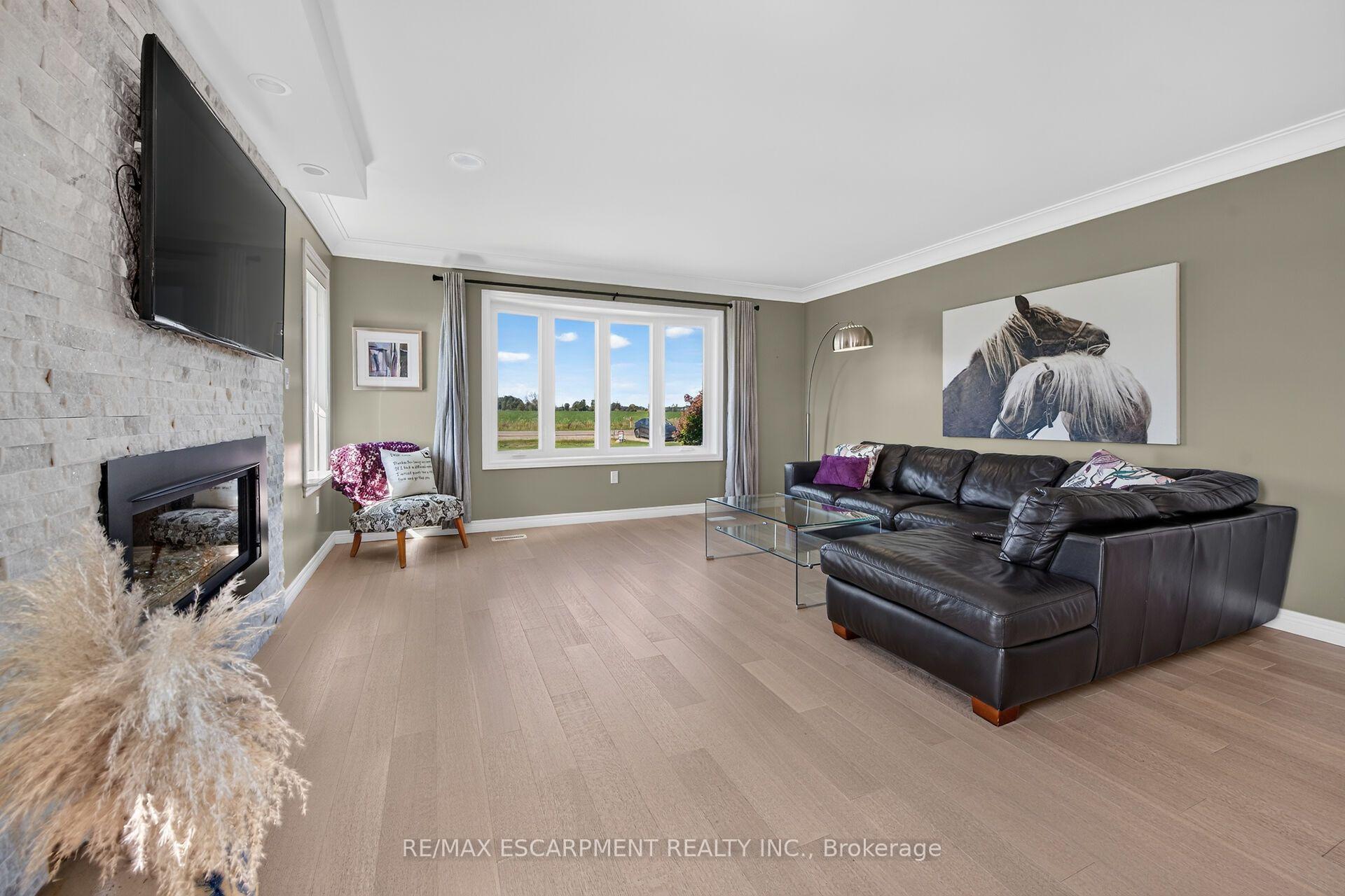 Photo 21 of 450 Stoney Creek Road, Haldimand — HOMEH